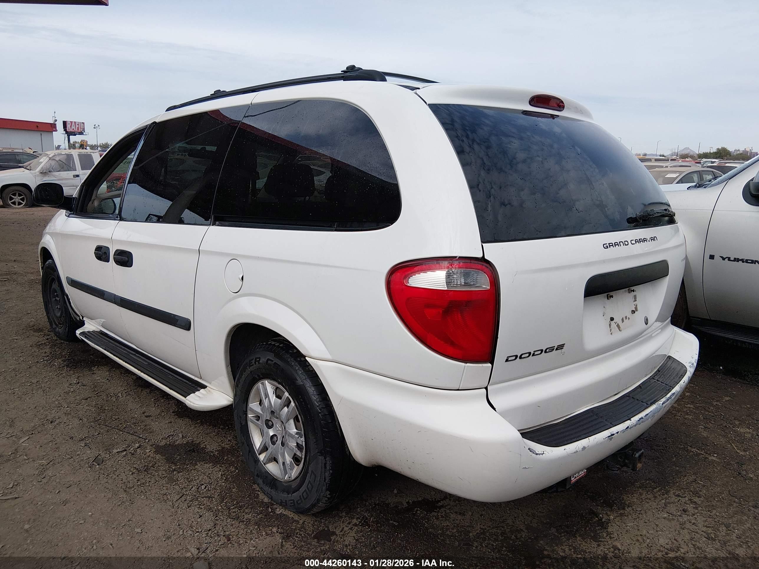 DODGE GRAND image 3