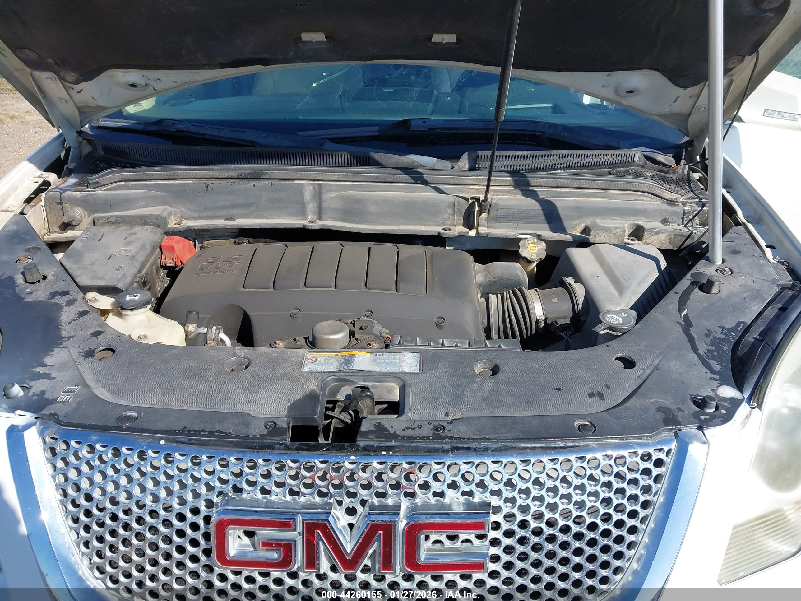 GMC ACADIA image 10