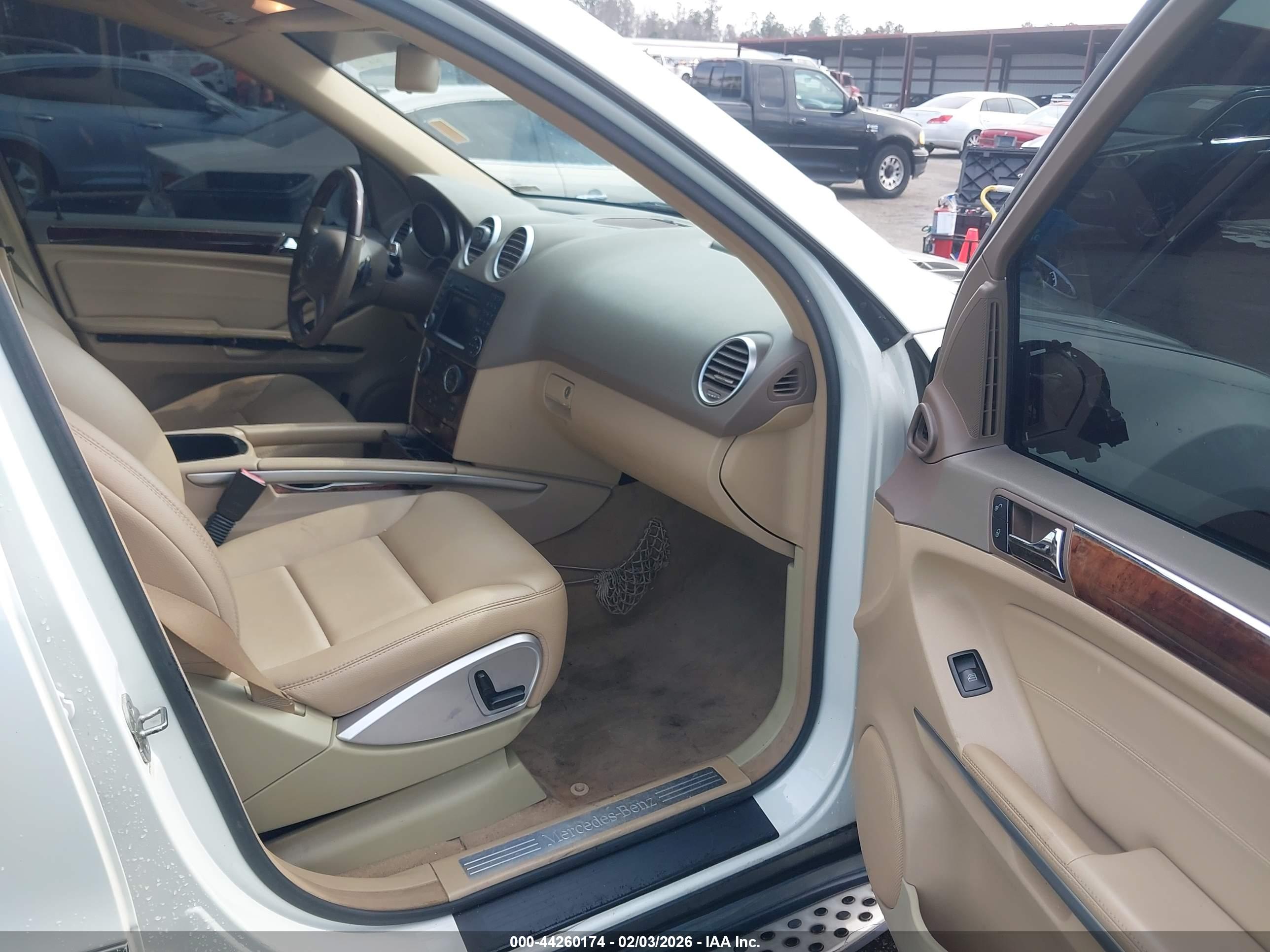 MERCEDES-BENZ ML image 5