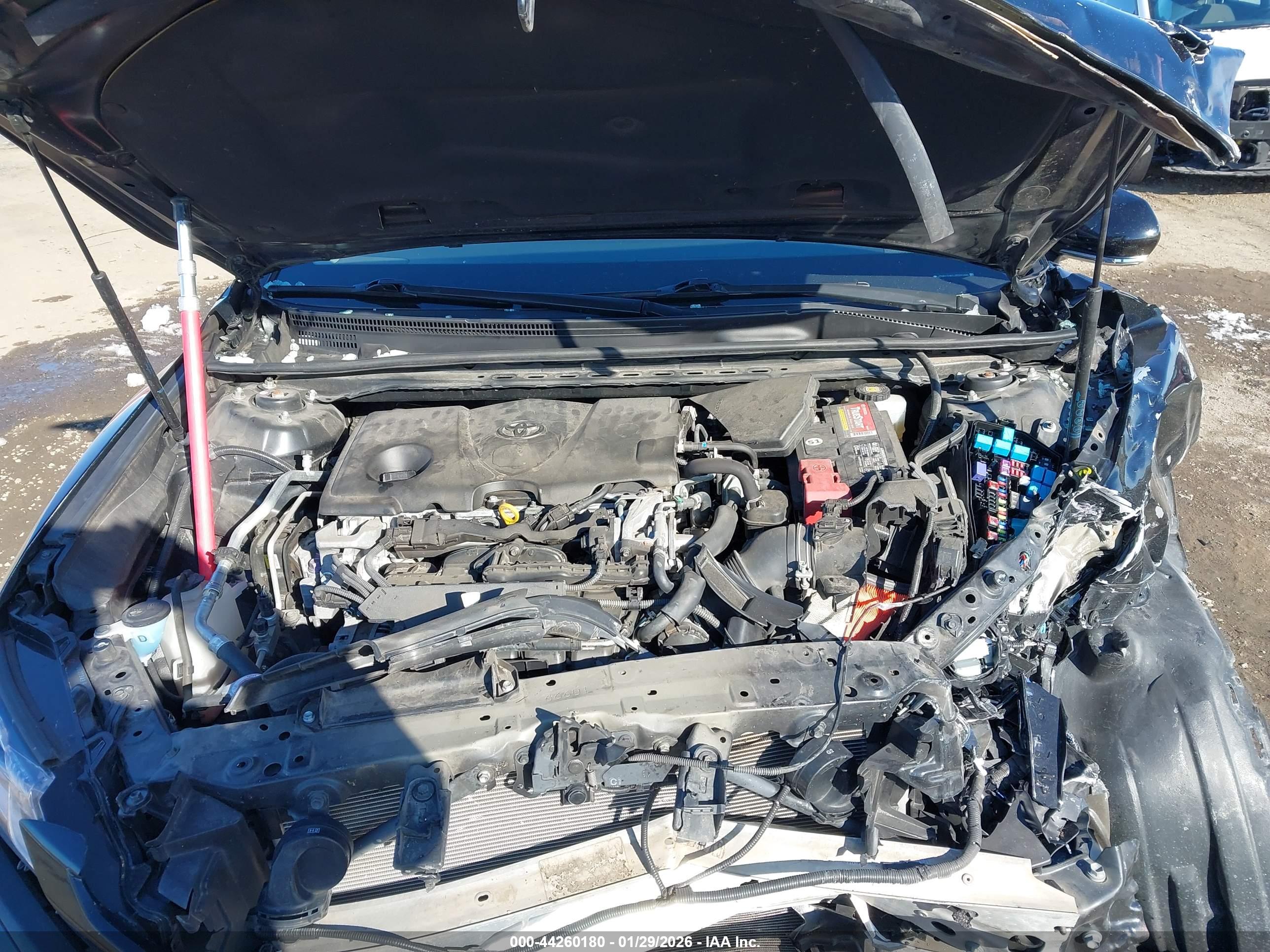 TOYOTA CAMRY image 10