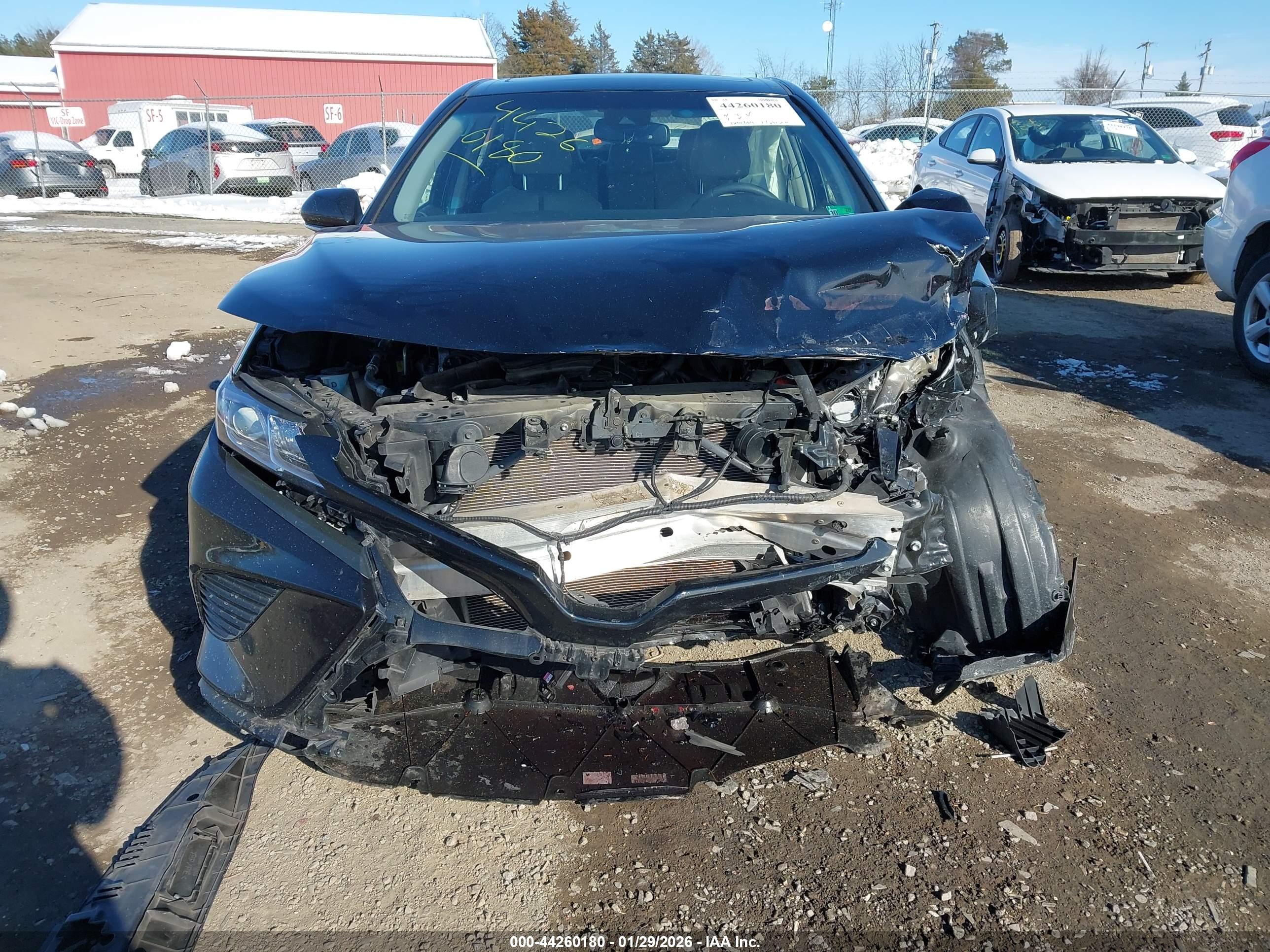 TOYOTA CAMRY image 6