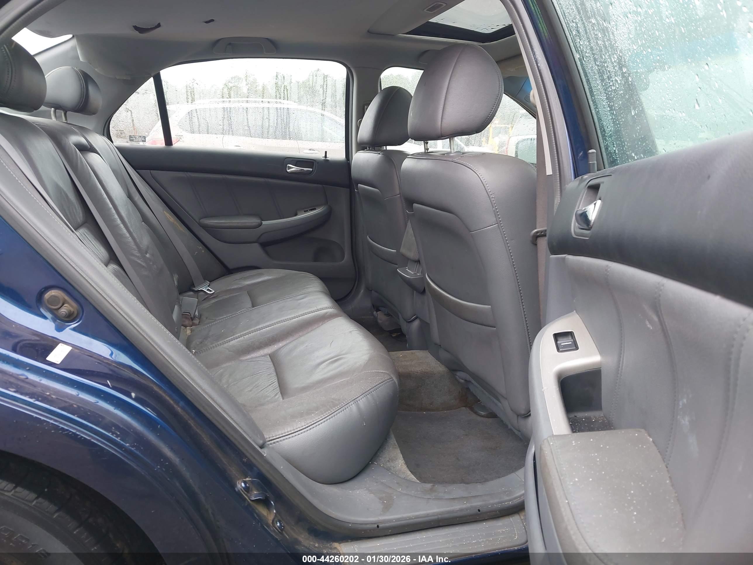 HONDA ACCORD image 8