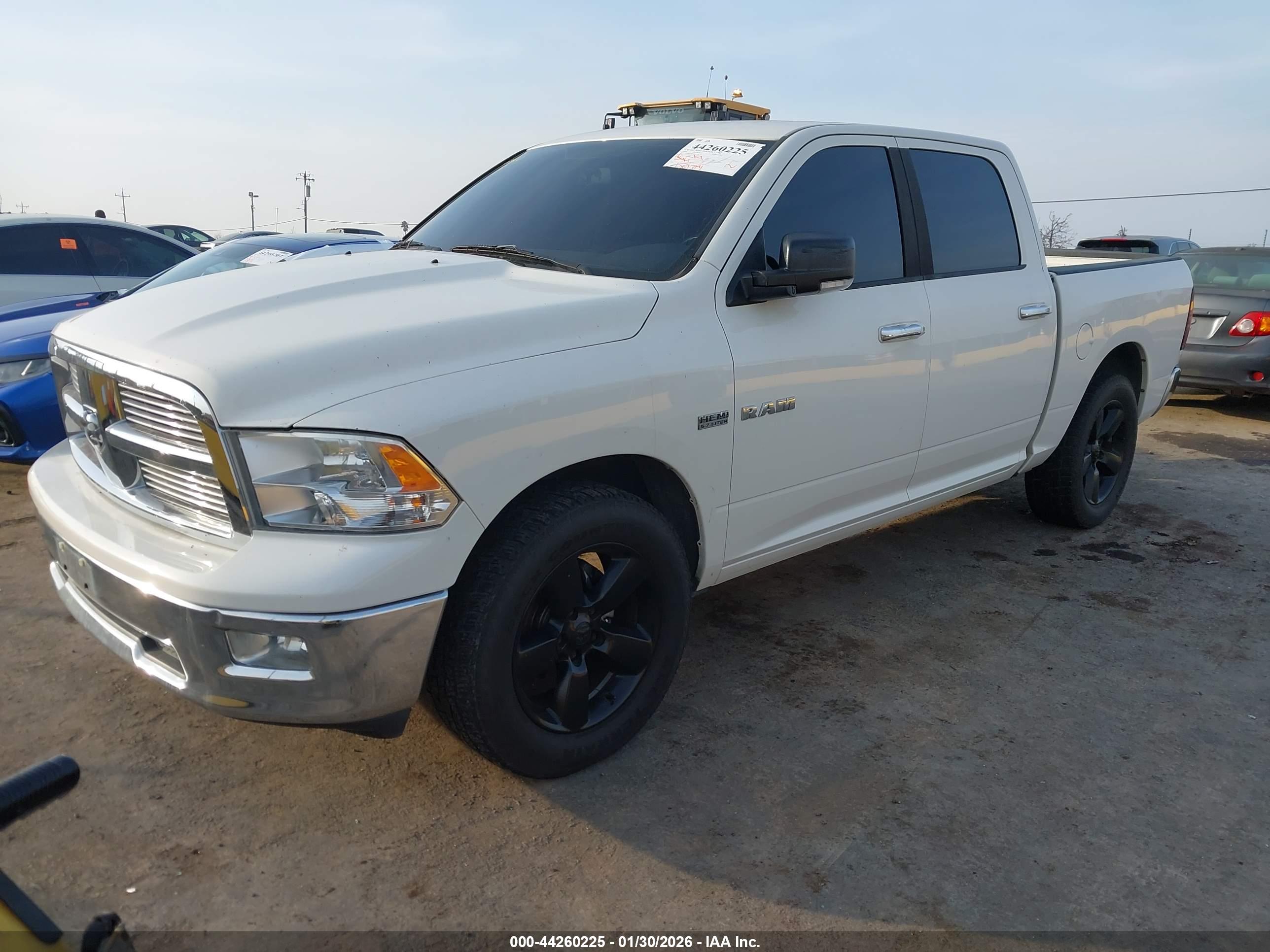 DODGE RAM image 2