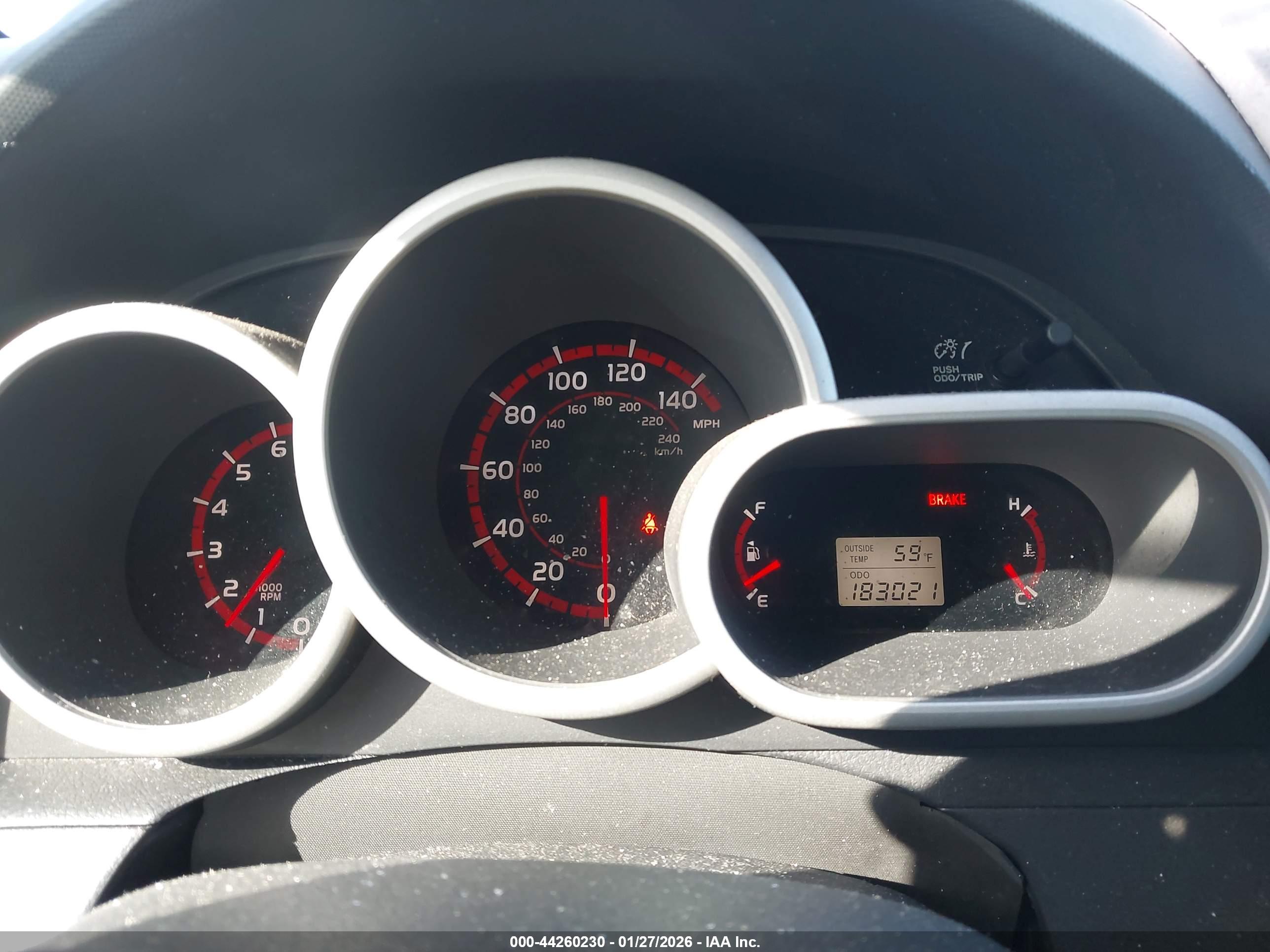 TOYOTA MATRIX image 7
