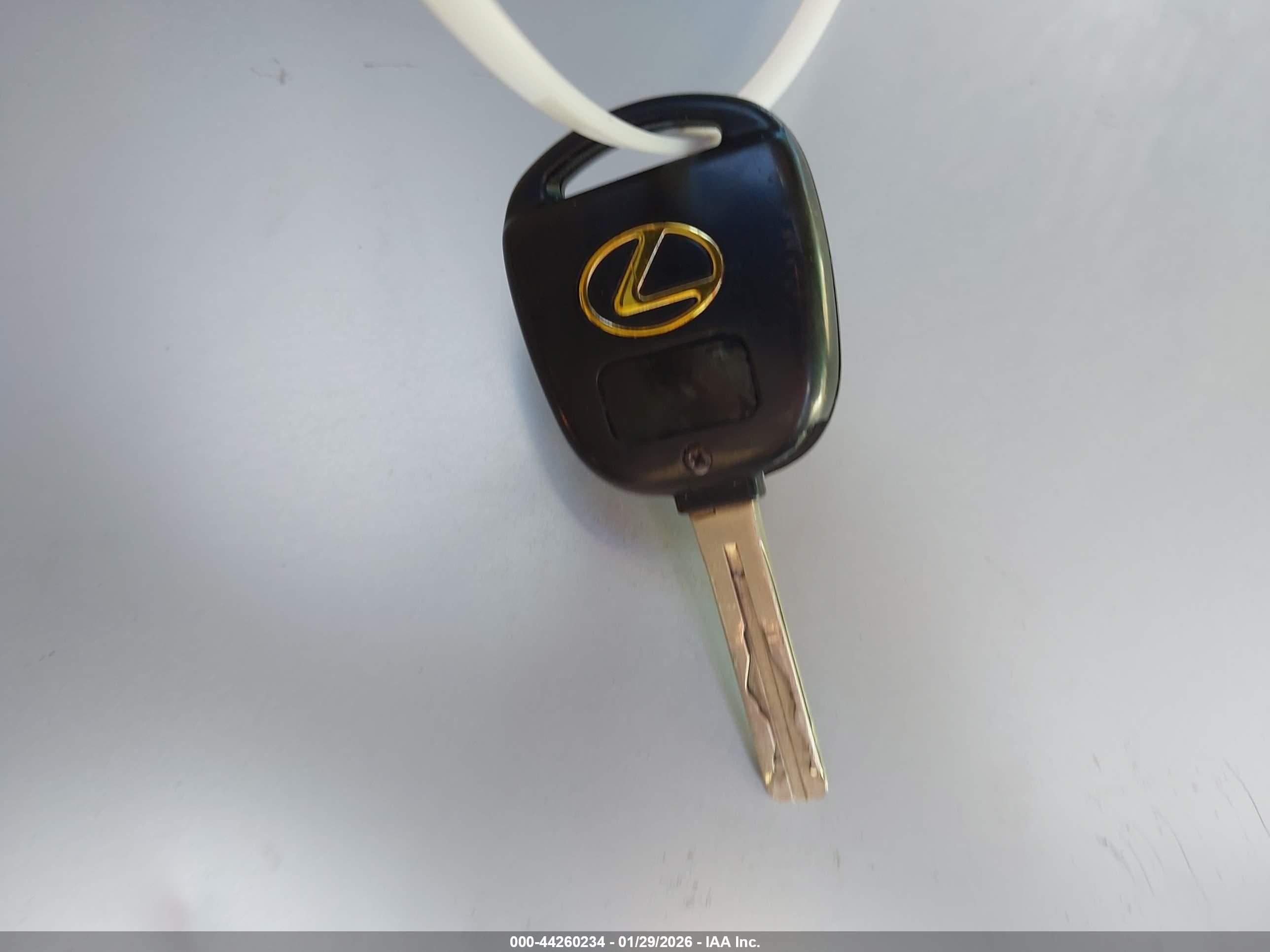 LEXUS RX image 11