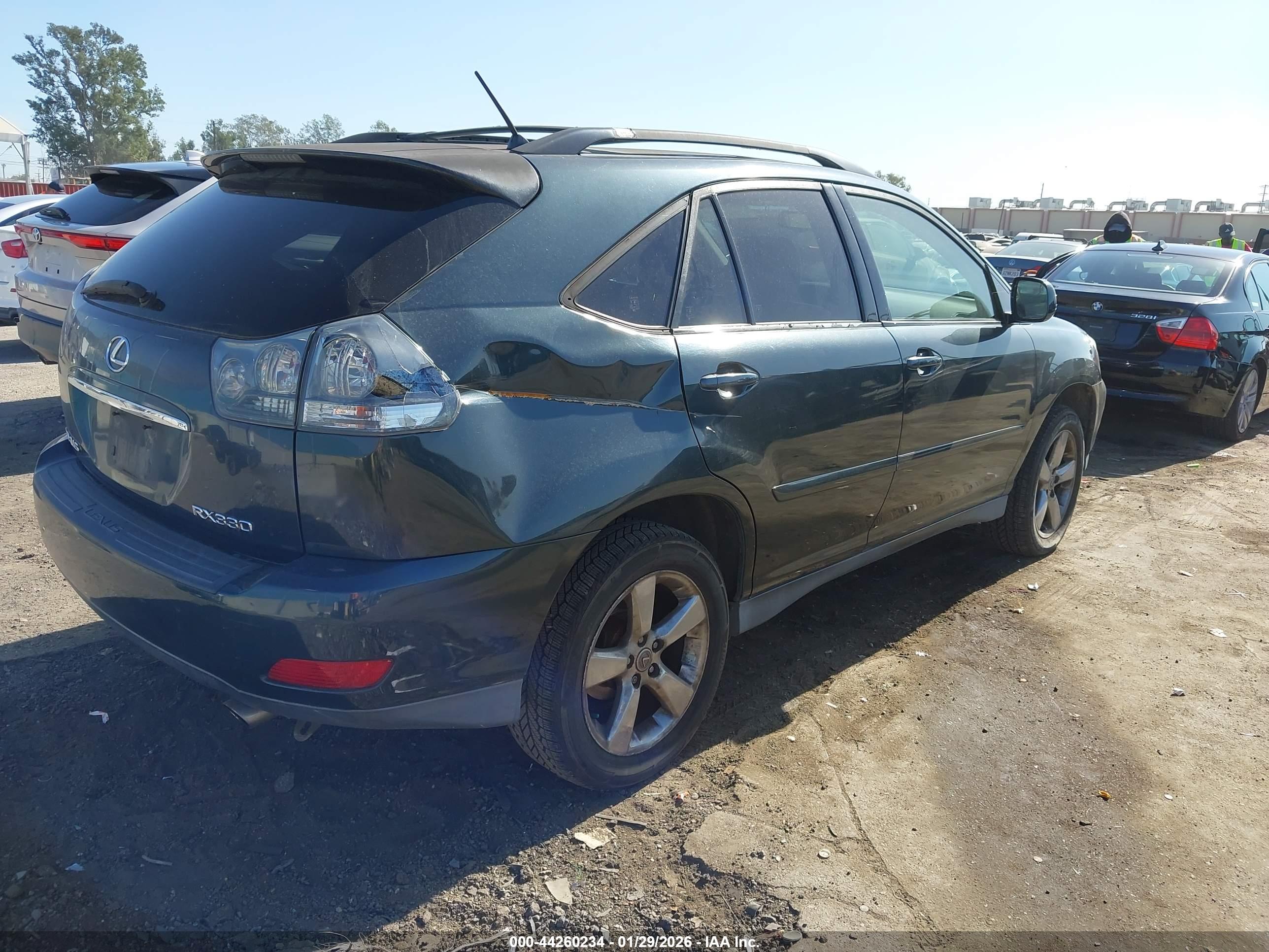 LEXUS RX image 4