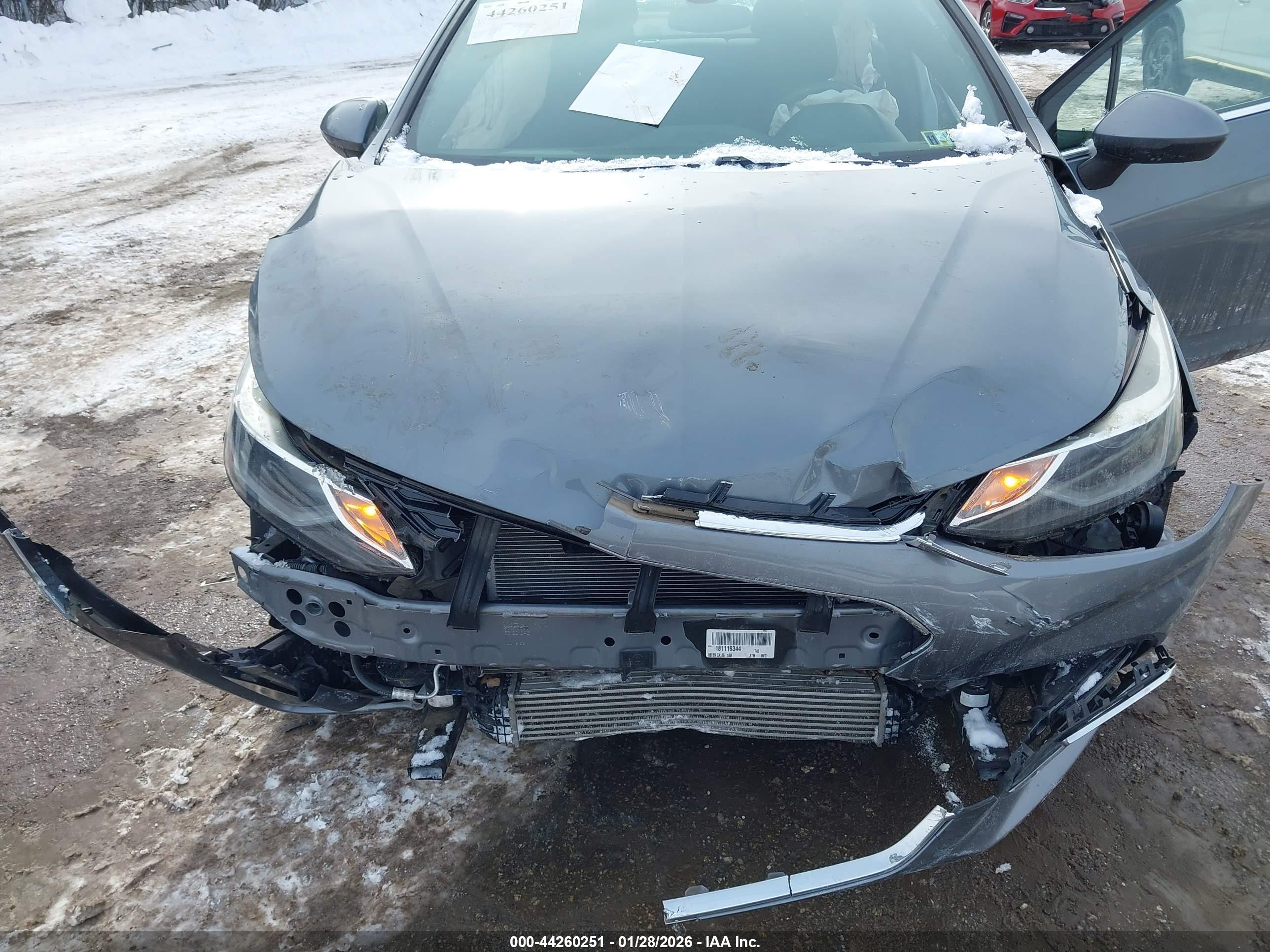 CHEVROLET CRUZE image 10