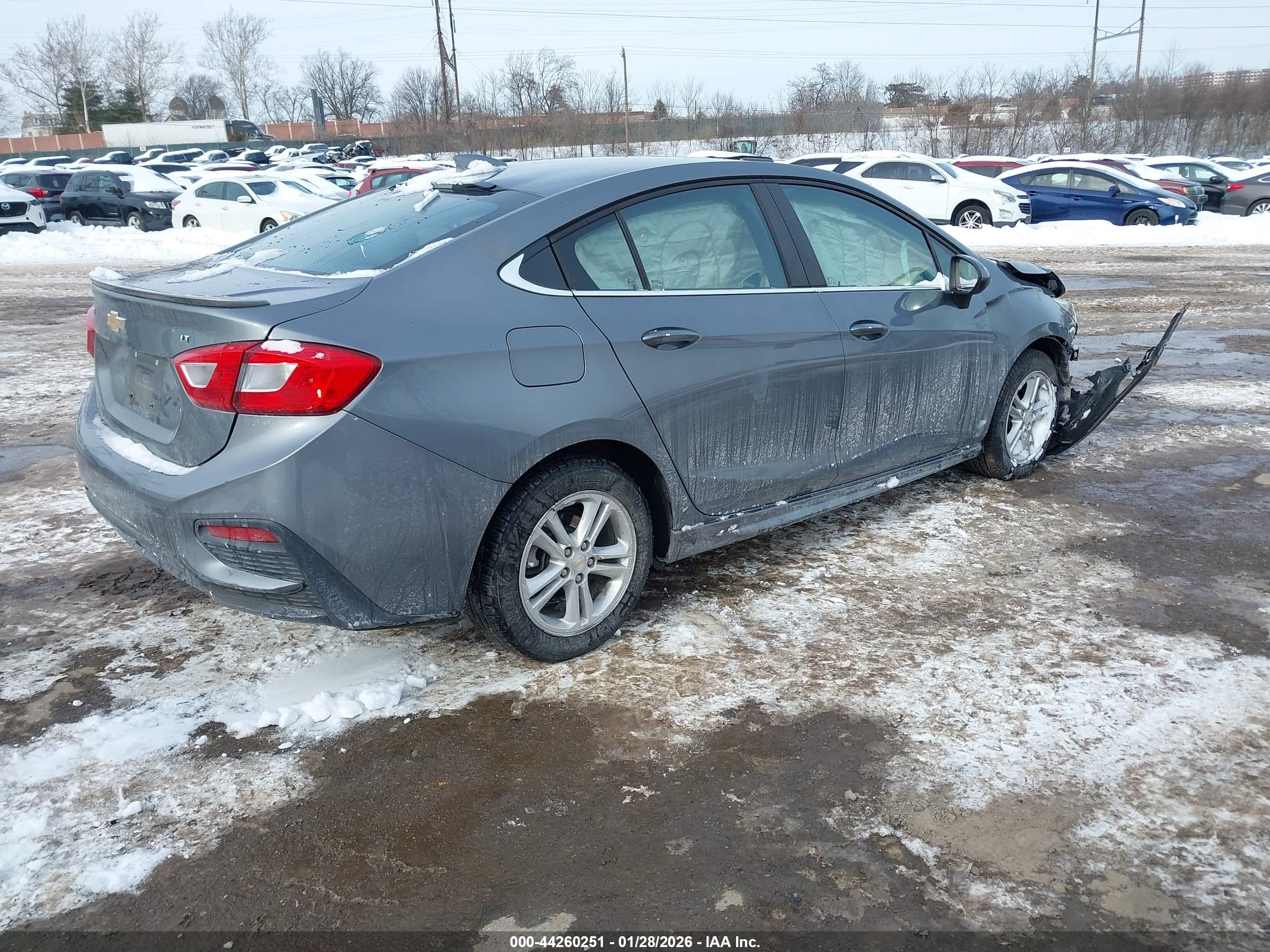 CHEVROLET CRUZE image 4