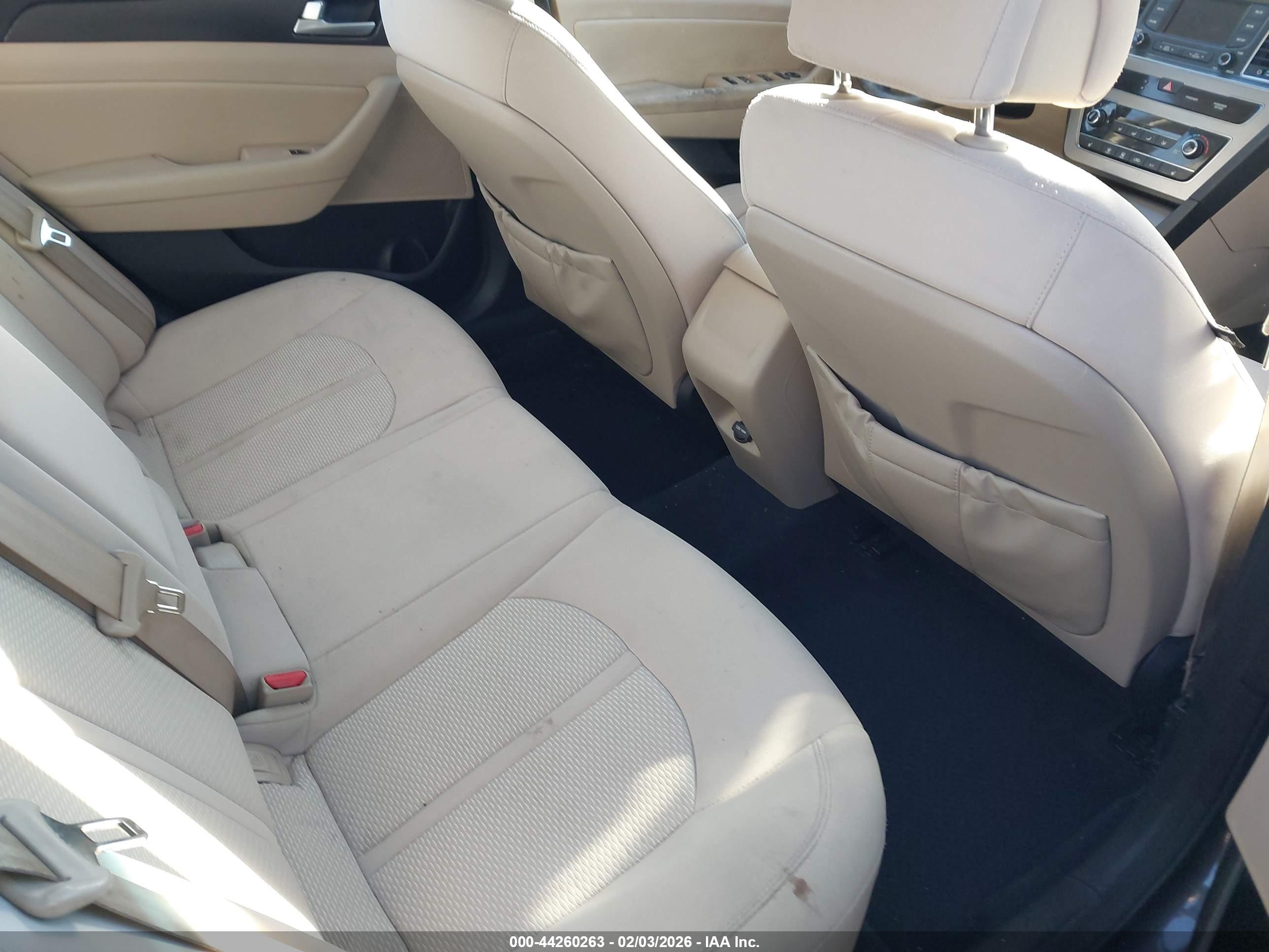 HYUNDAI SONATA image 8