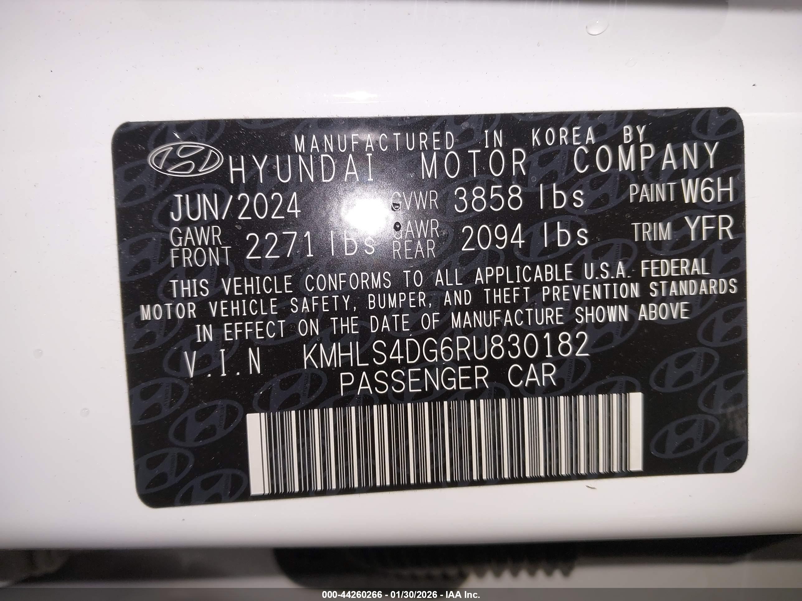 HYUNDAI ELANTRA image 9