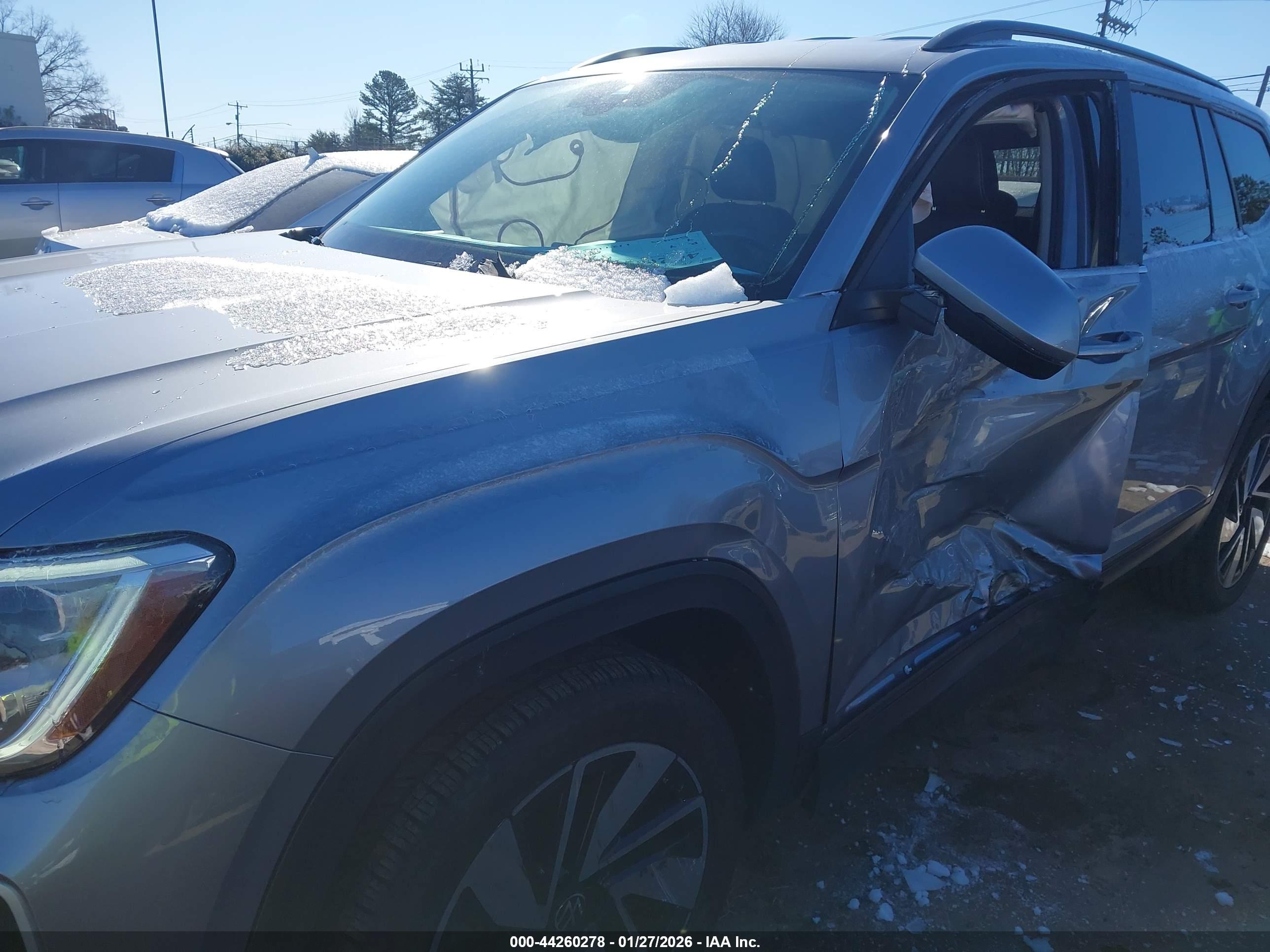 VOLKSWAGEN ATLAS image 6