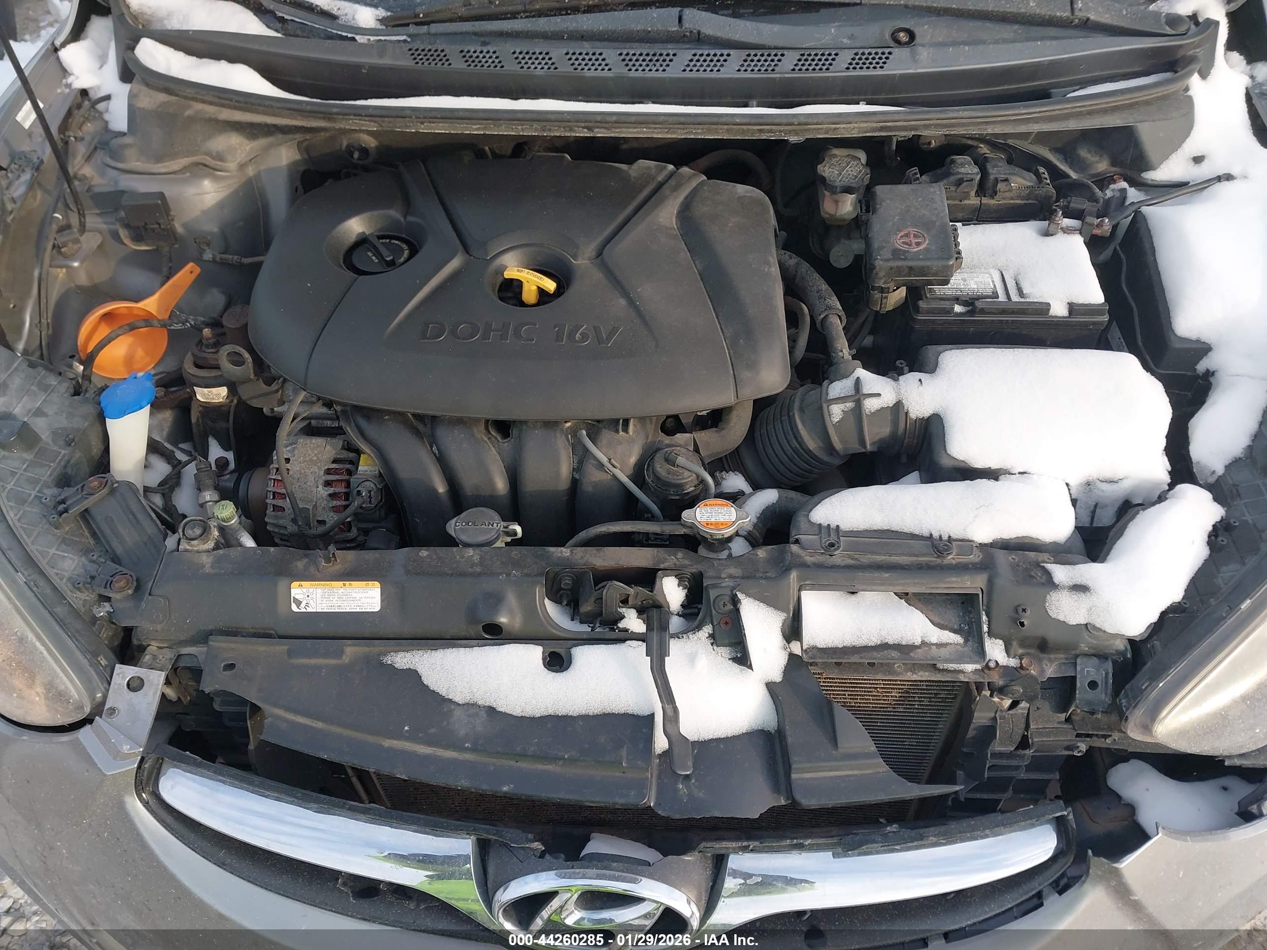 HYUNDAI ELANTRA image 10