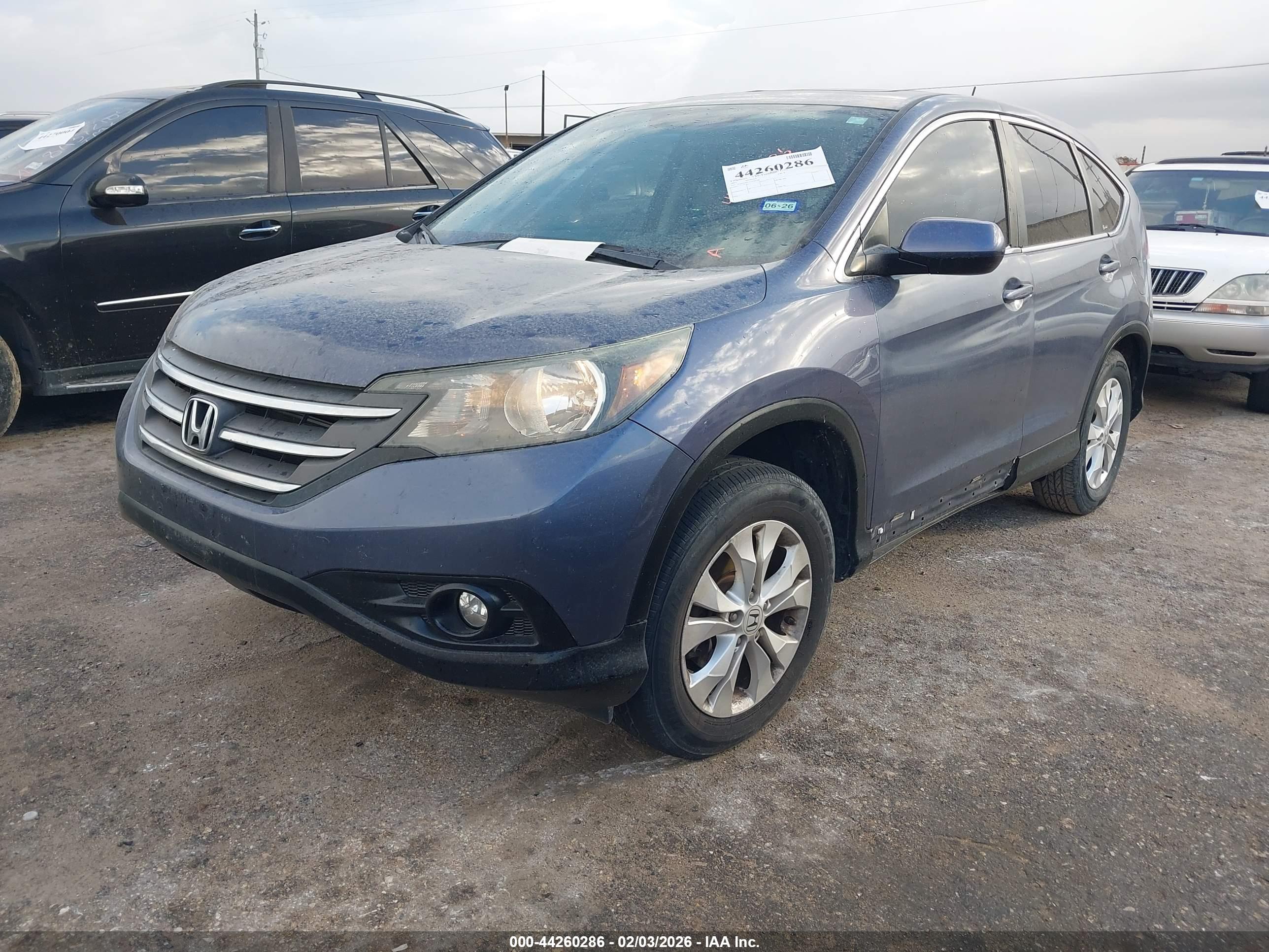 HONDA CR-V image 2