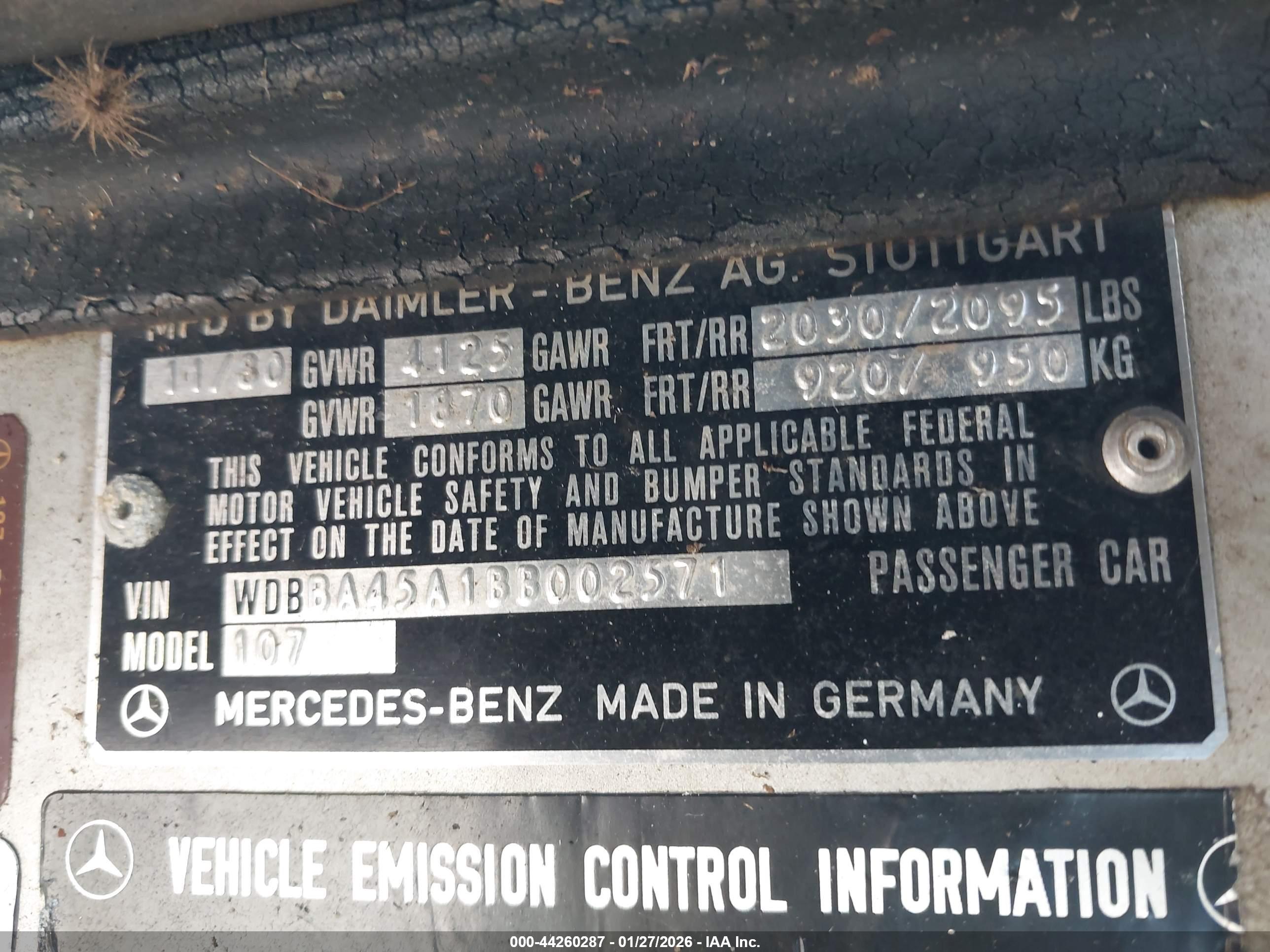 MERCEDES-BENZ 380 image 9