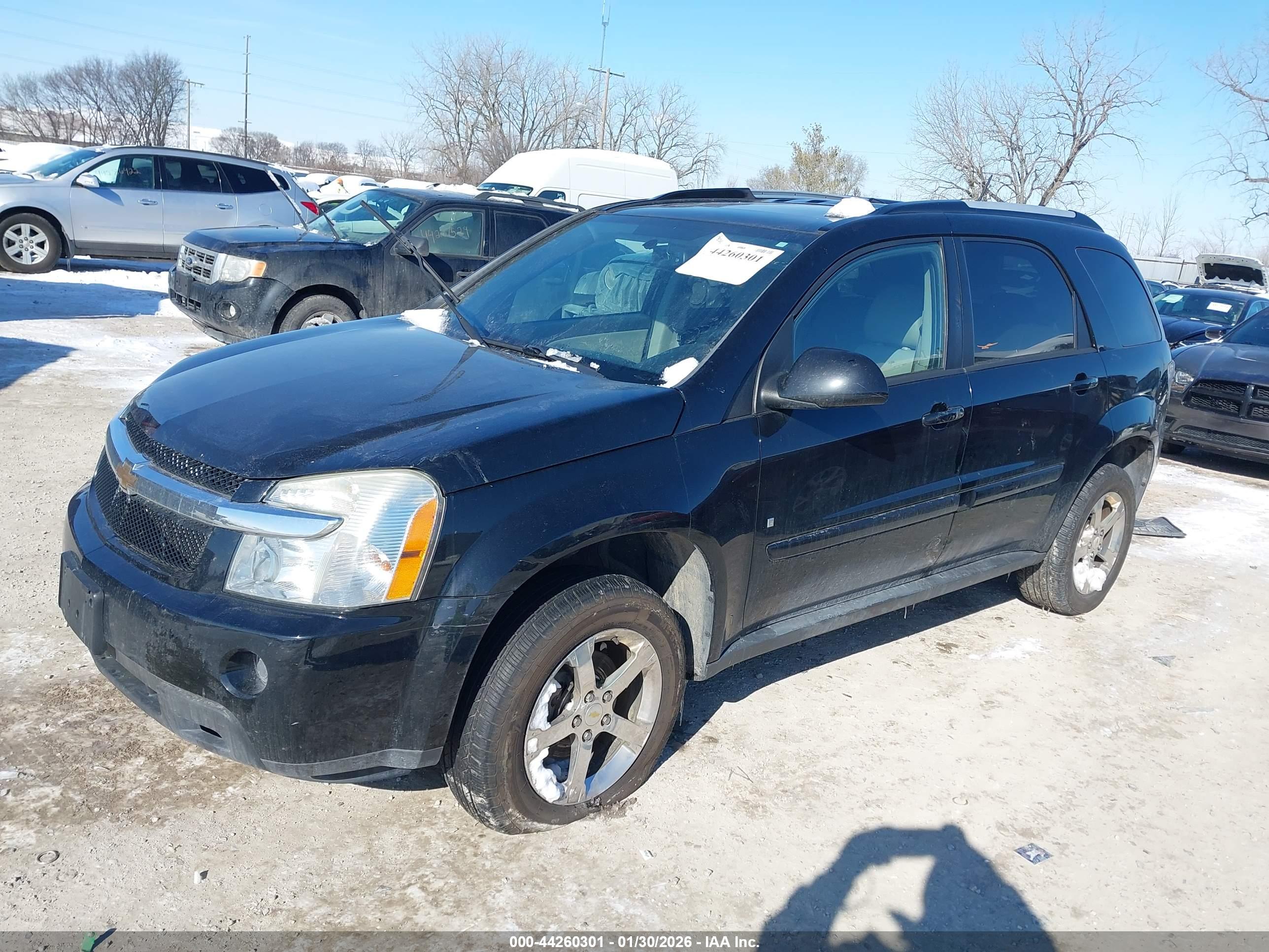 CHEVROLET EQUINOX image 2