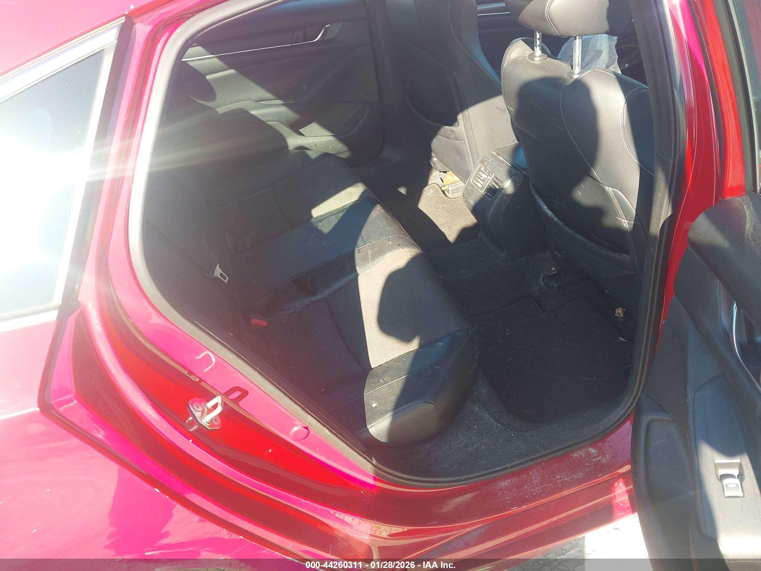HONDA ACCORD image 8