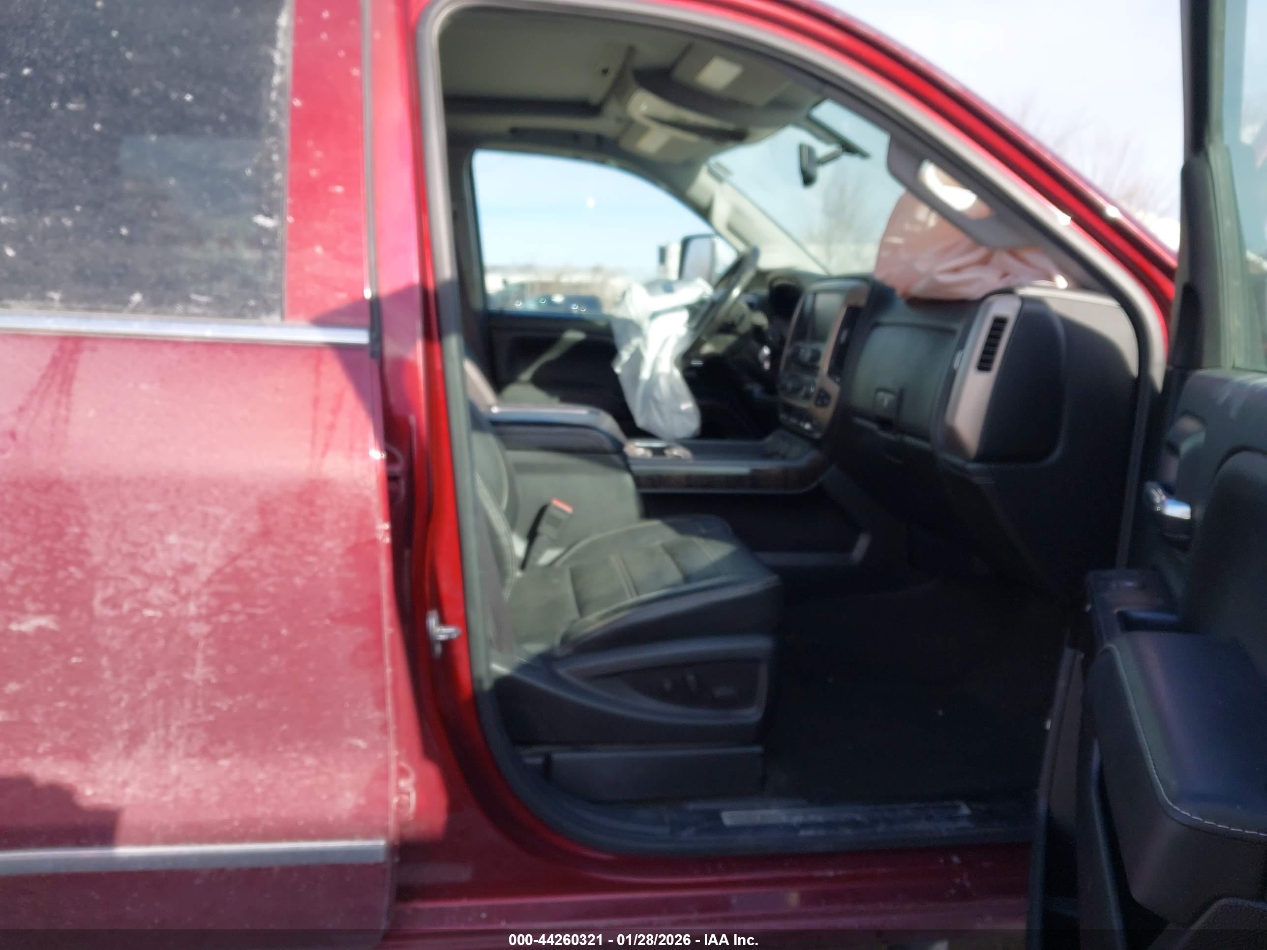 GMC SIERRA image 5