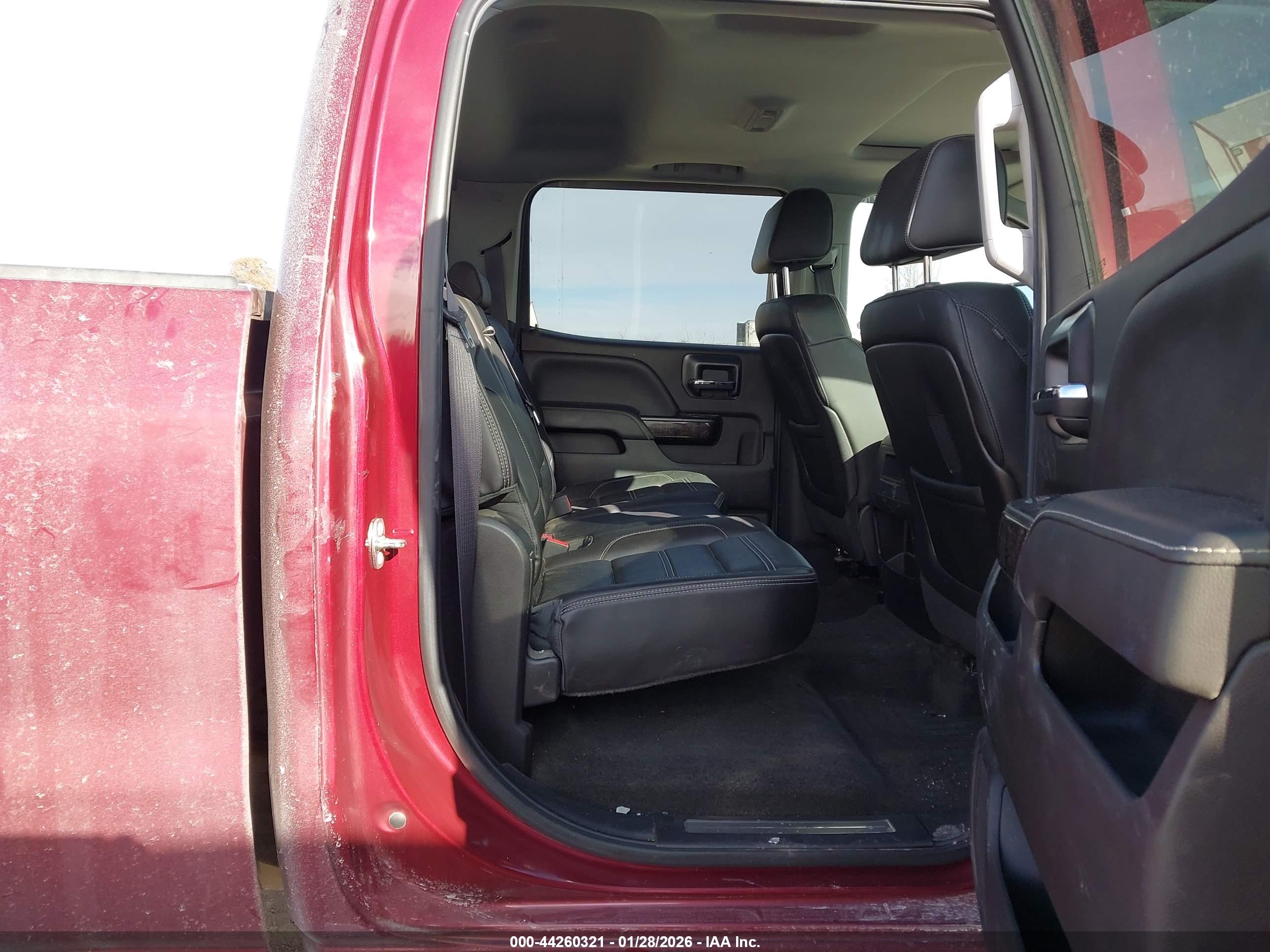 GMC SIERRA image 8