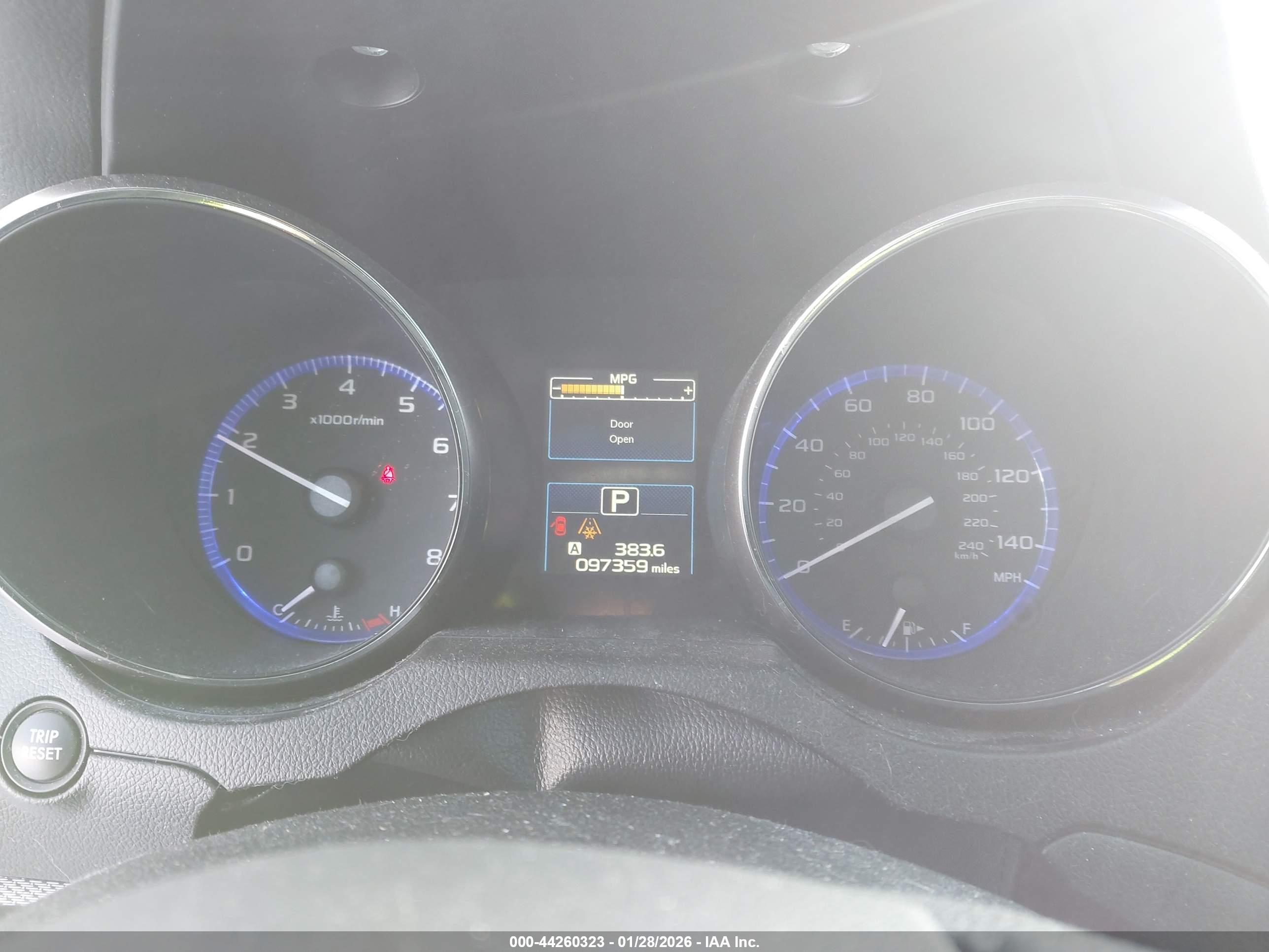 SUBARU LEGACY image 7