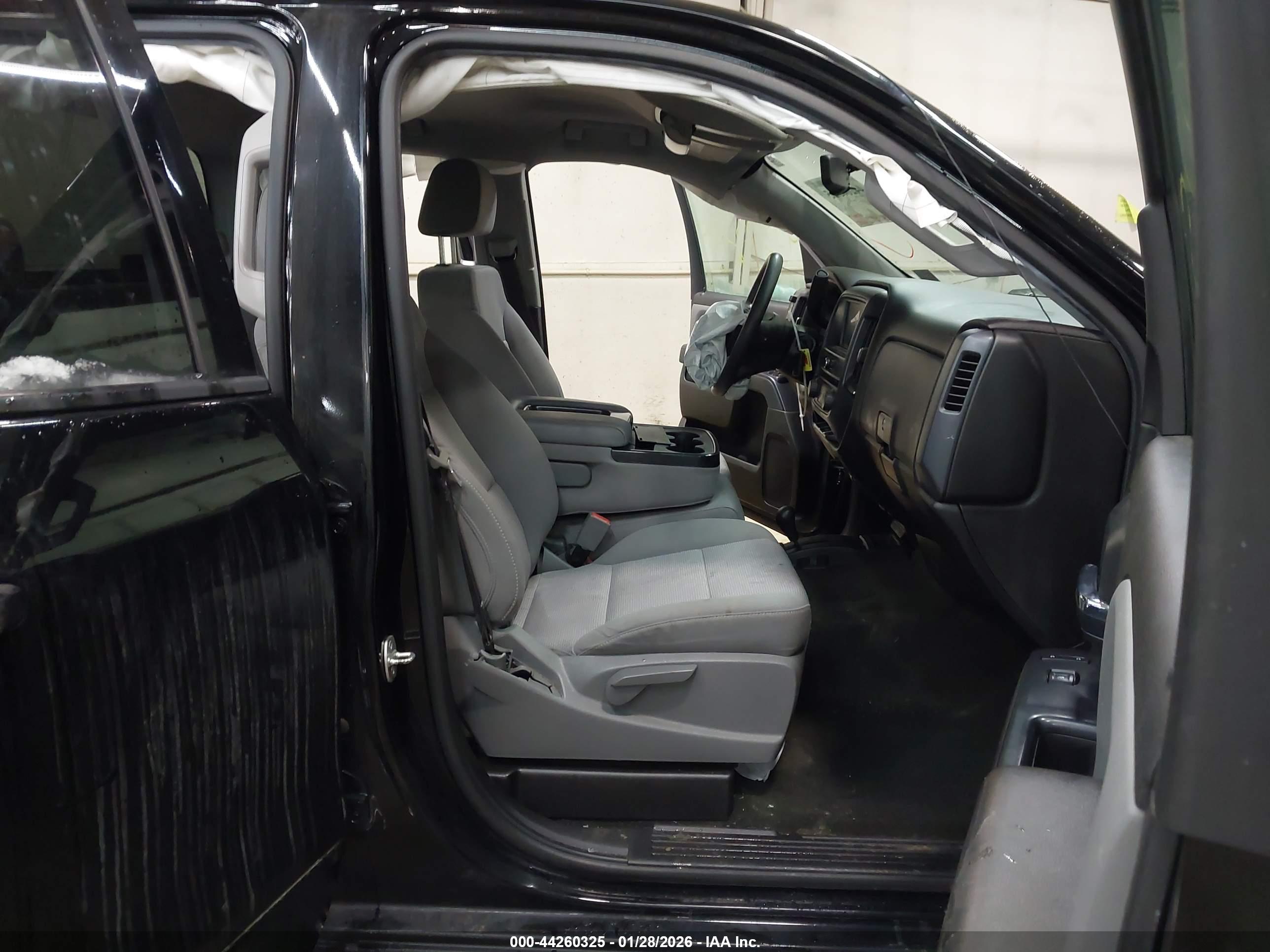 GMC SIERRA image 5