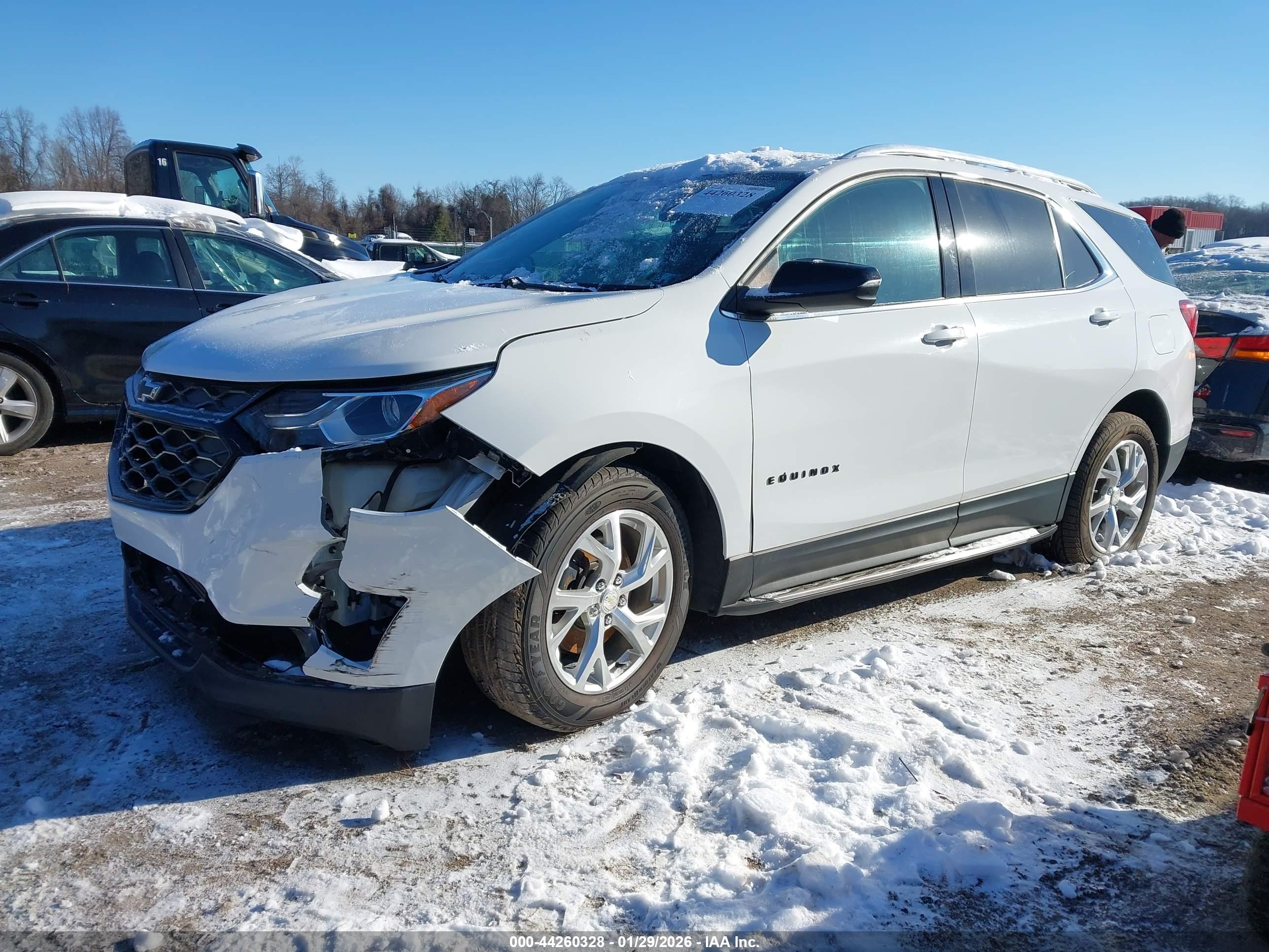 CHEVROLET EQUINOX image 2