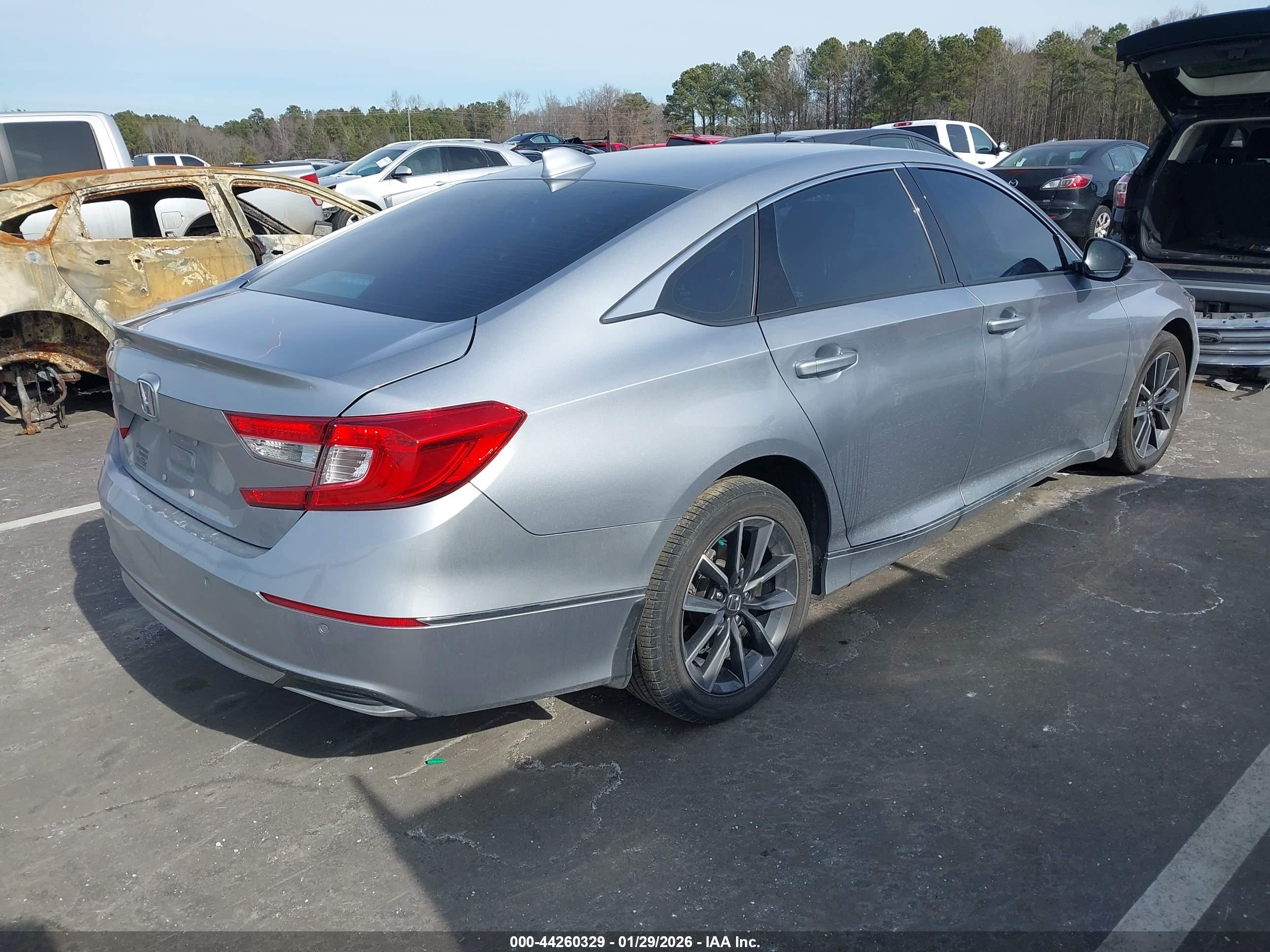 HONDA ACCORD image 4