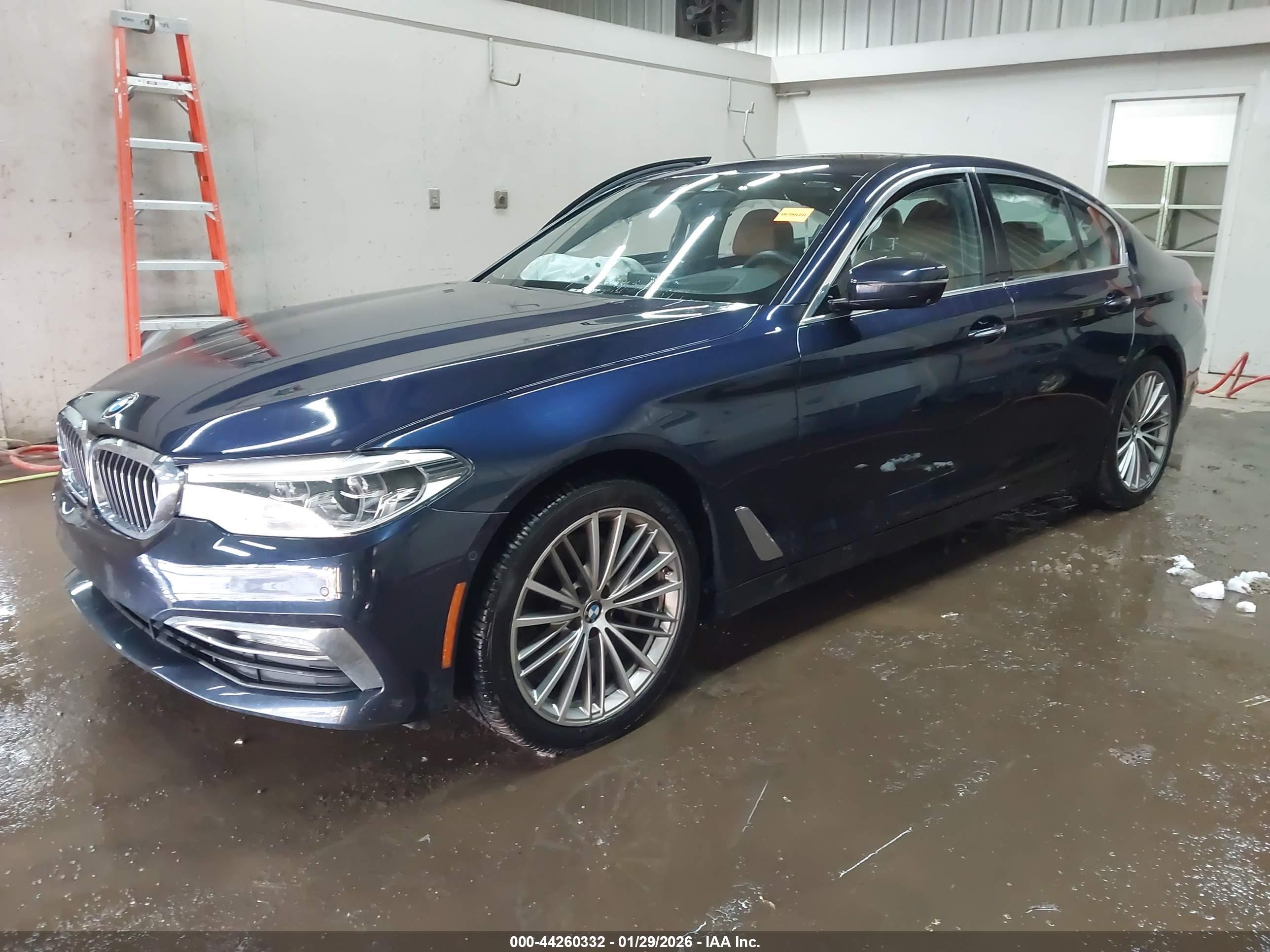 BMW 540I image 2