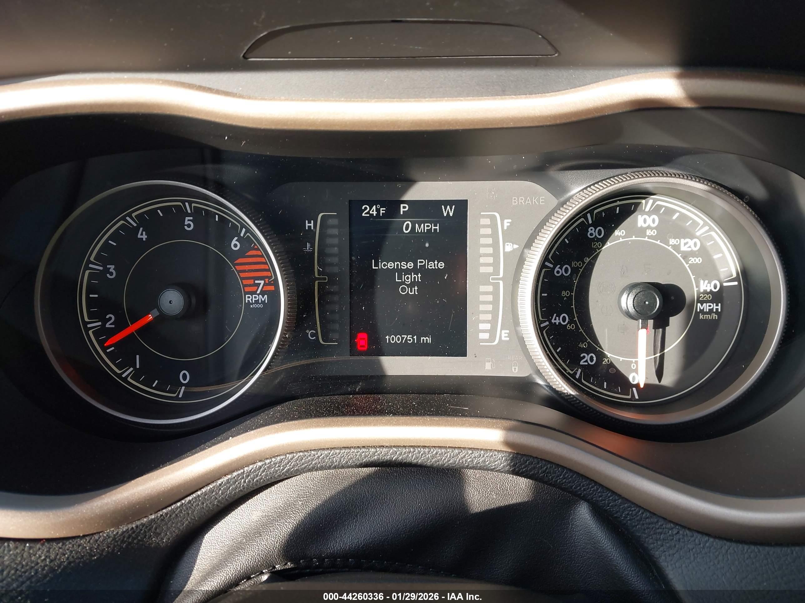 JEEP CHEROKEE image 7
