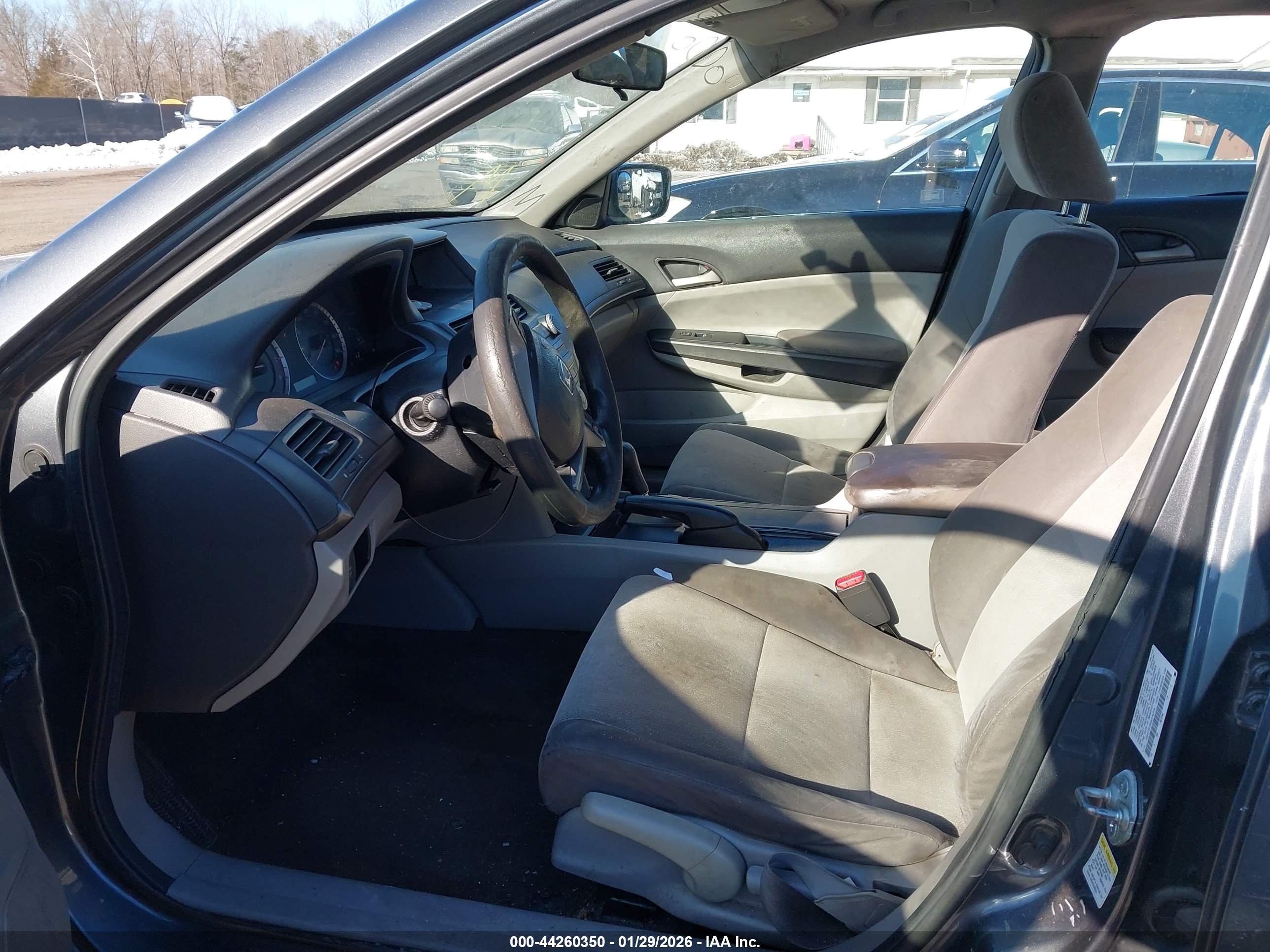 HONDA ACCORD image 5