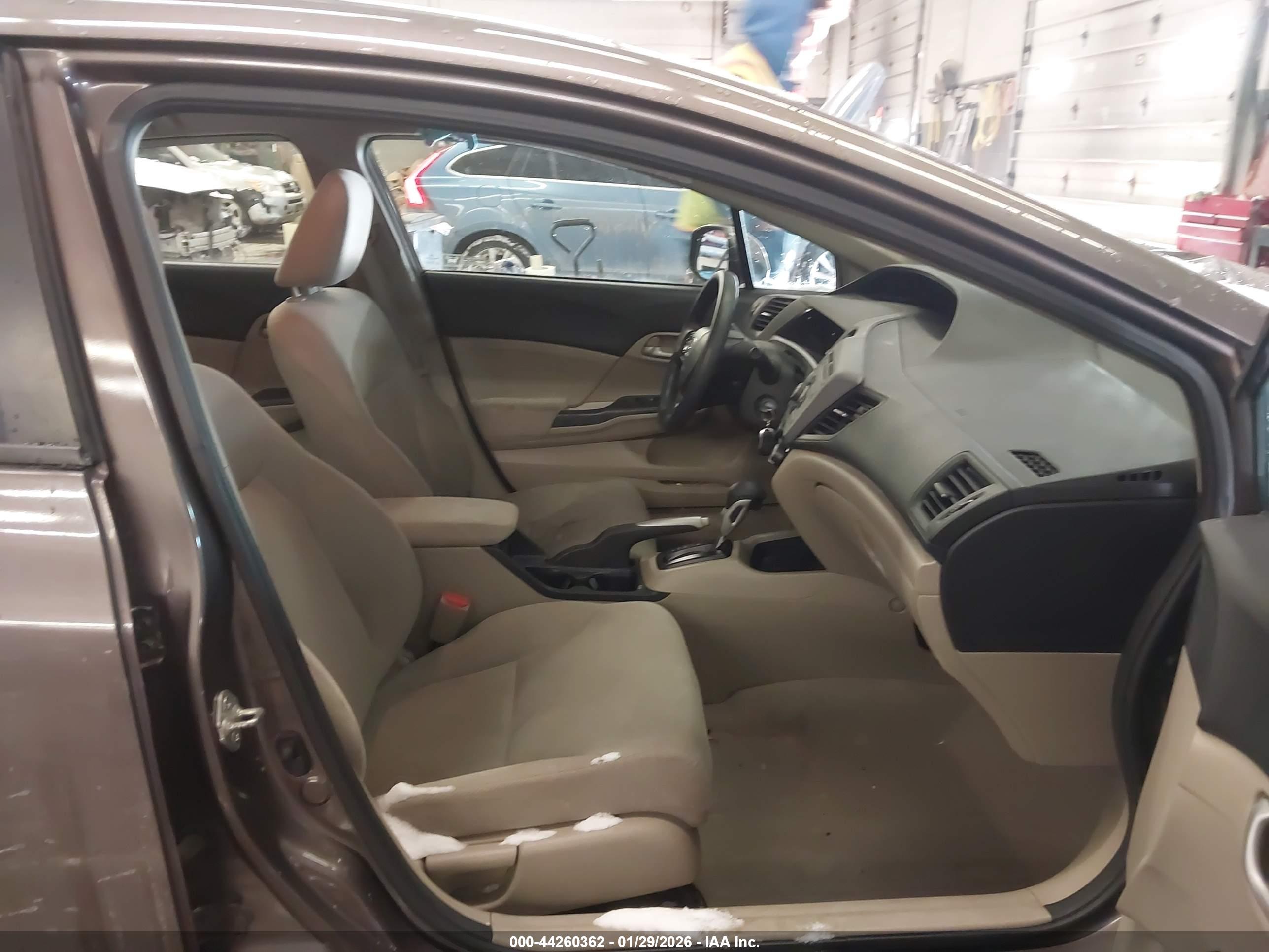 HONDA CIVIC image 5