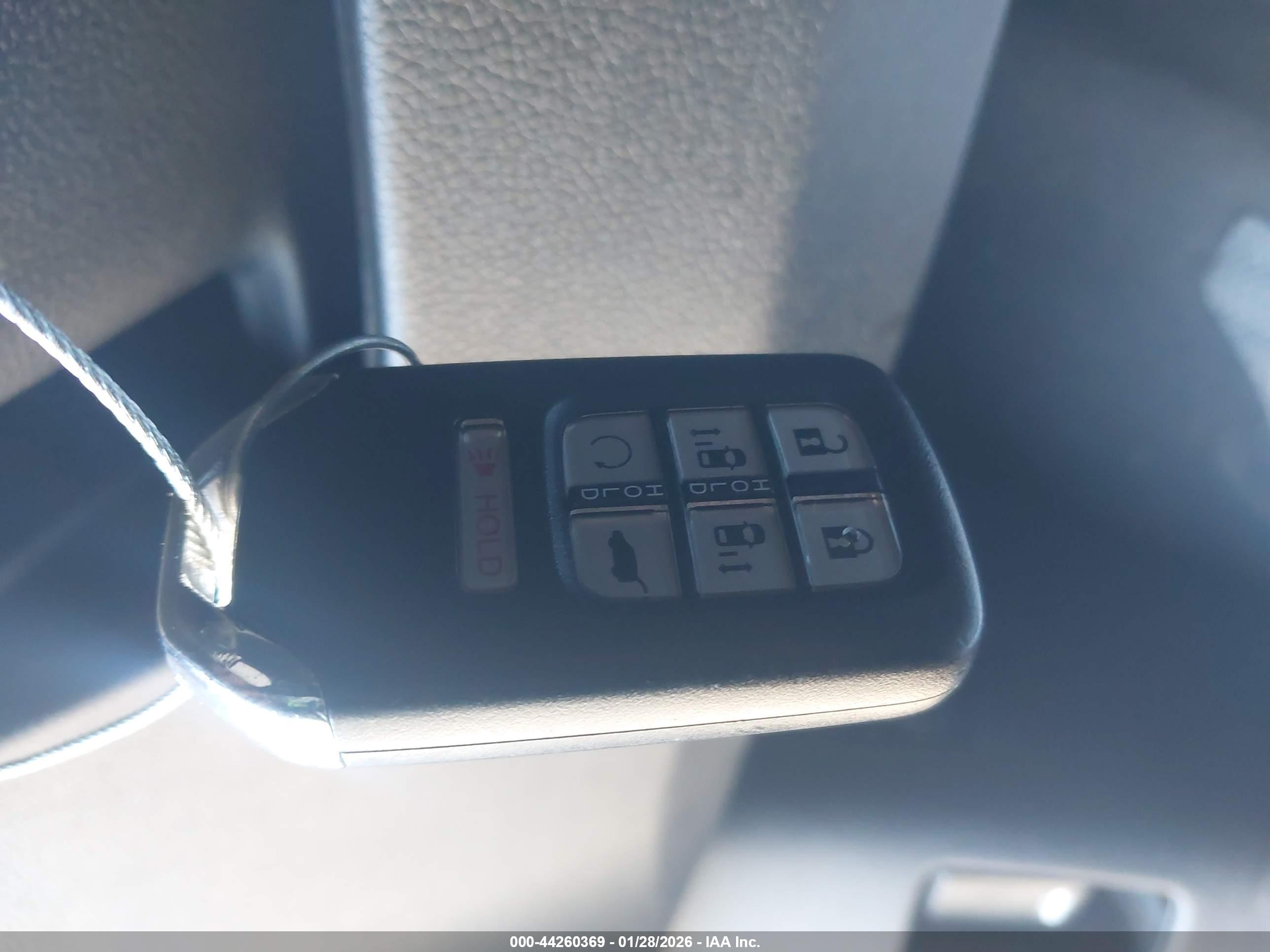HONDA ODYSSEY image 11