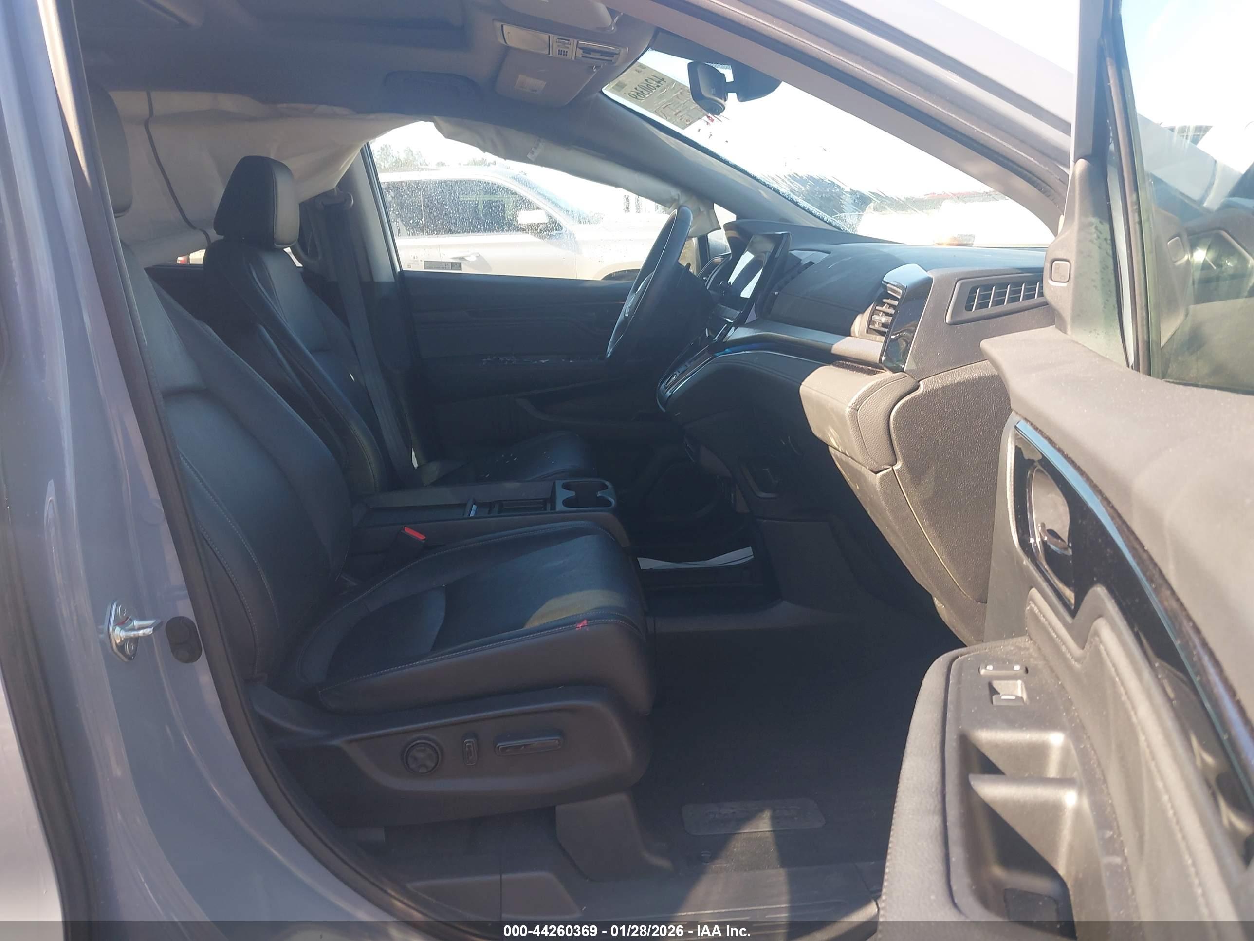 HONDA ODYSSEY image 5