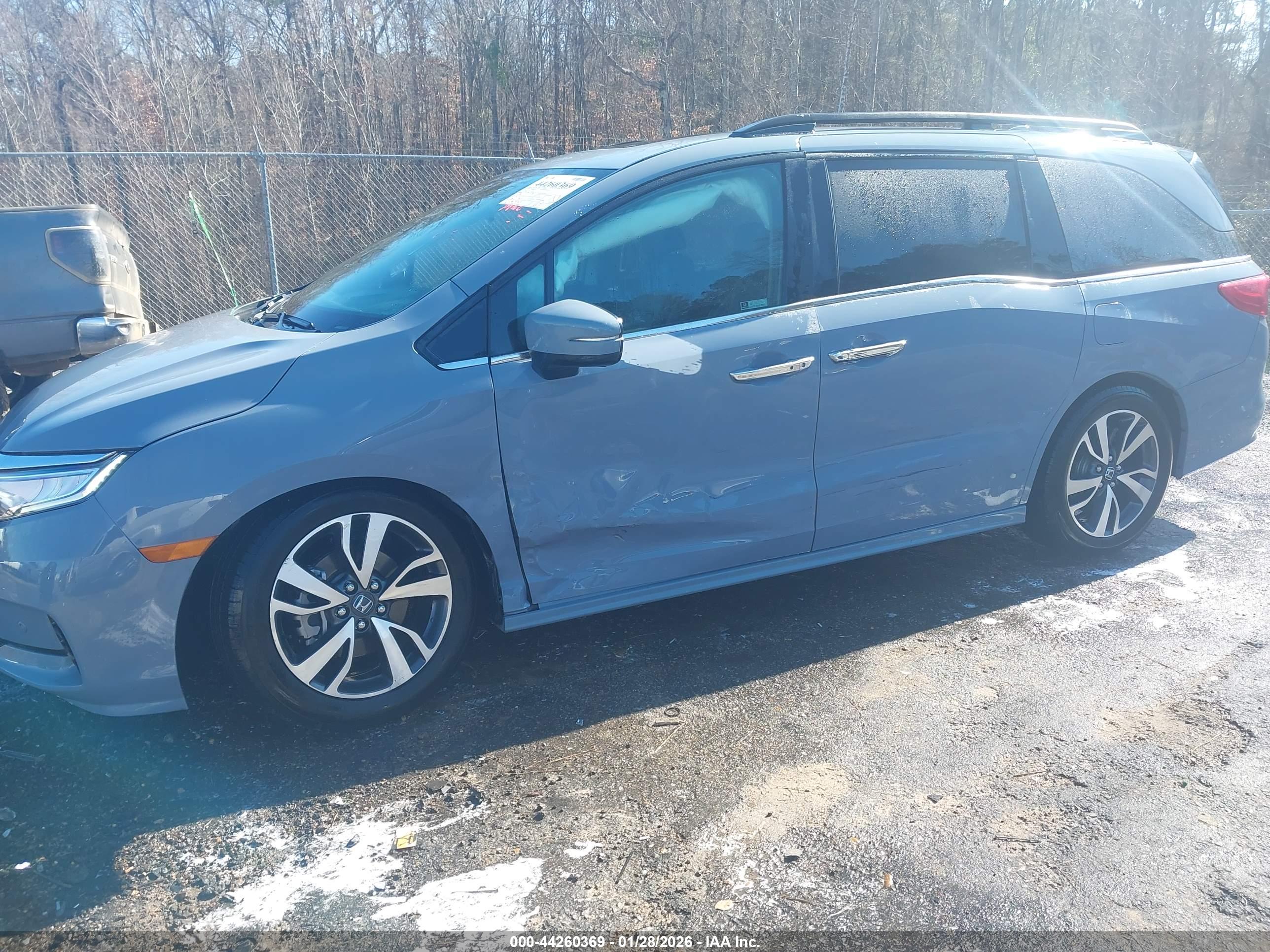 HONDA ODYSSEY image 6