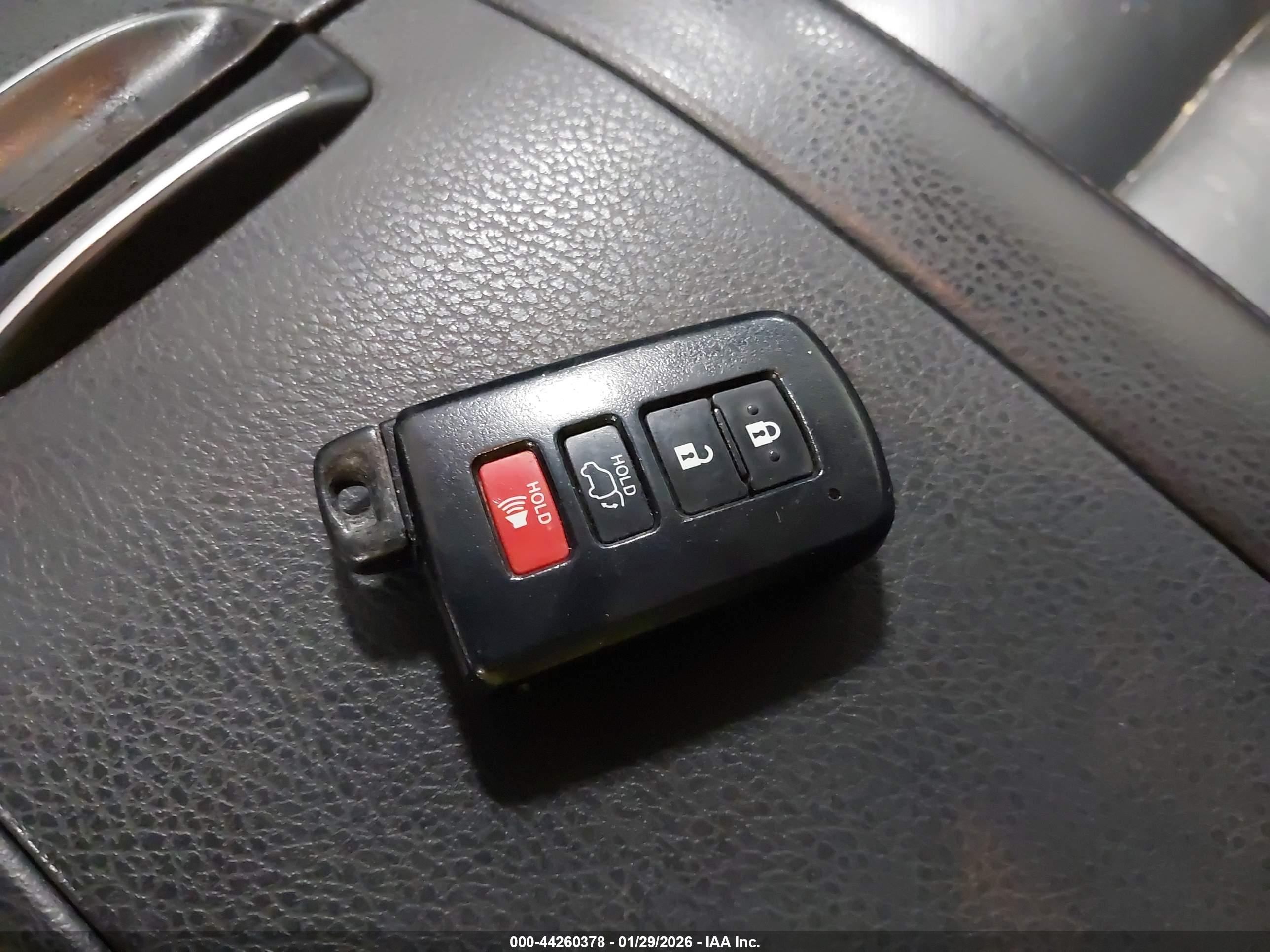 TOYOTA HIGHLANDER image 11