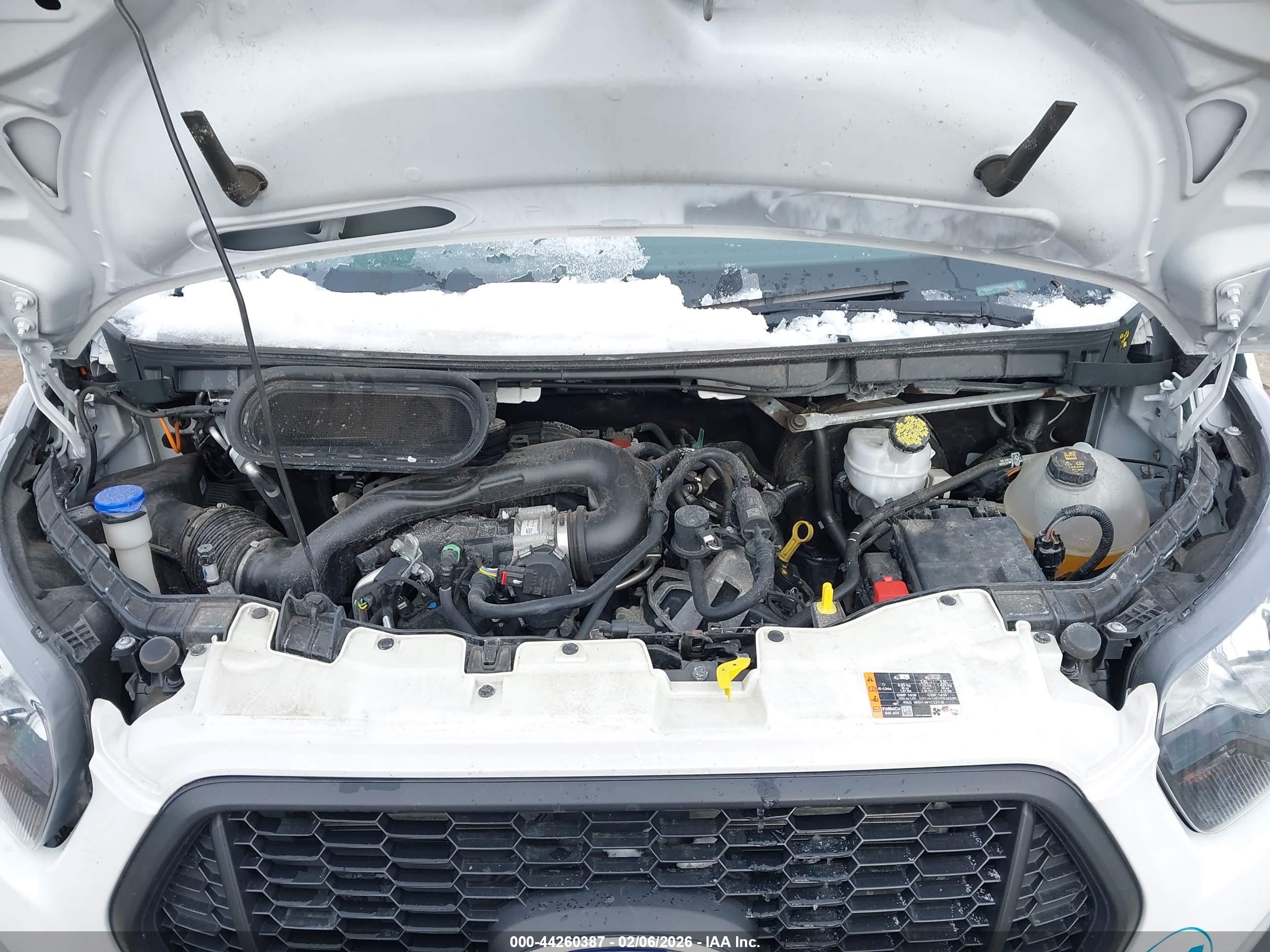 FORD TRANSIT-350 image 10