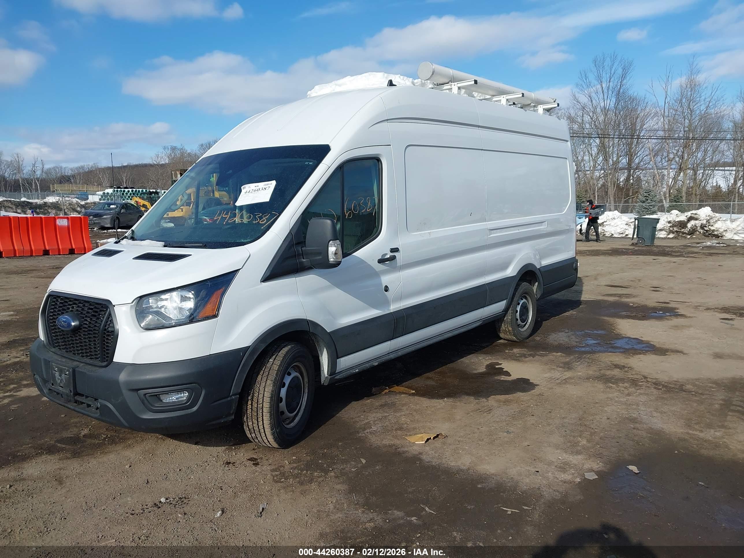 FORD TRANSIT-350 image 2