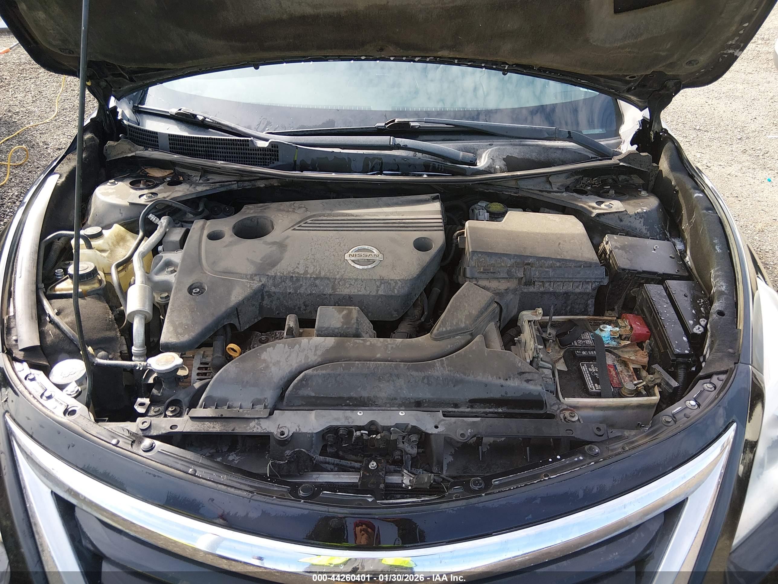 NISSAN ALTIMA image 10