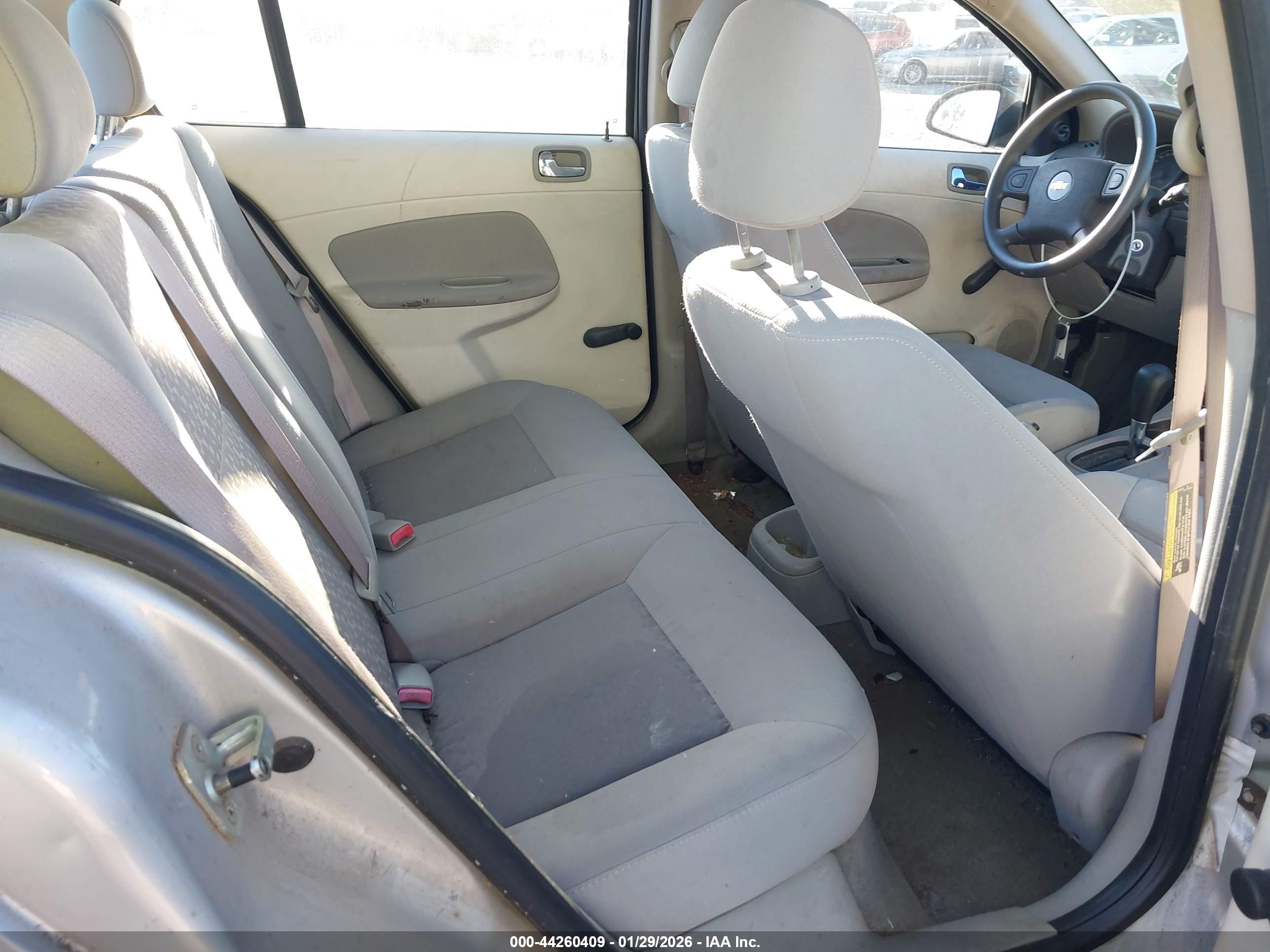 CHEVROLET COBALT image 8