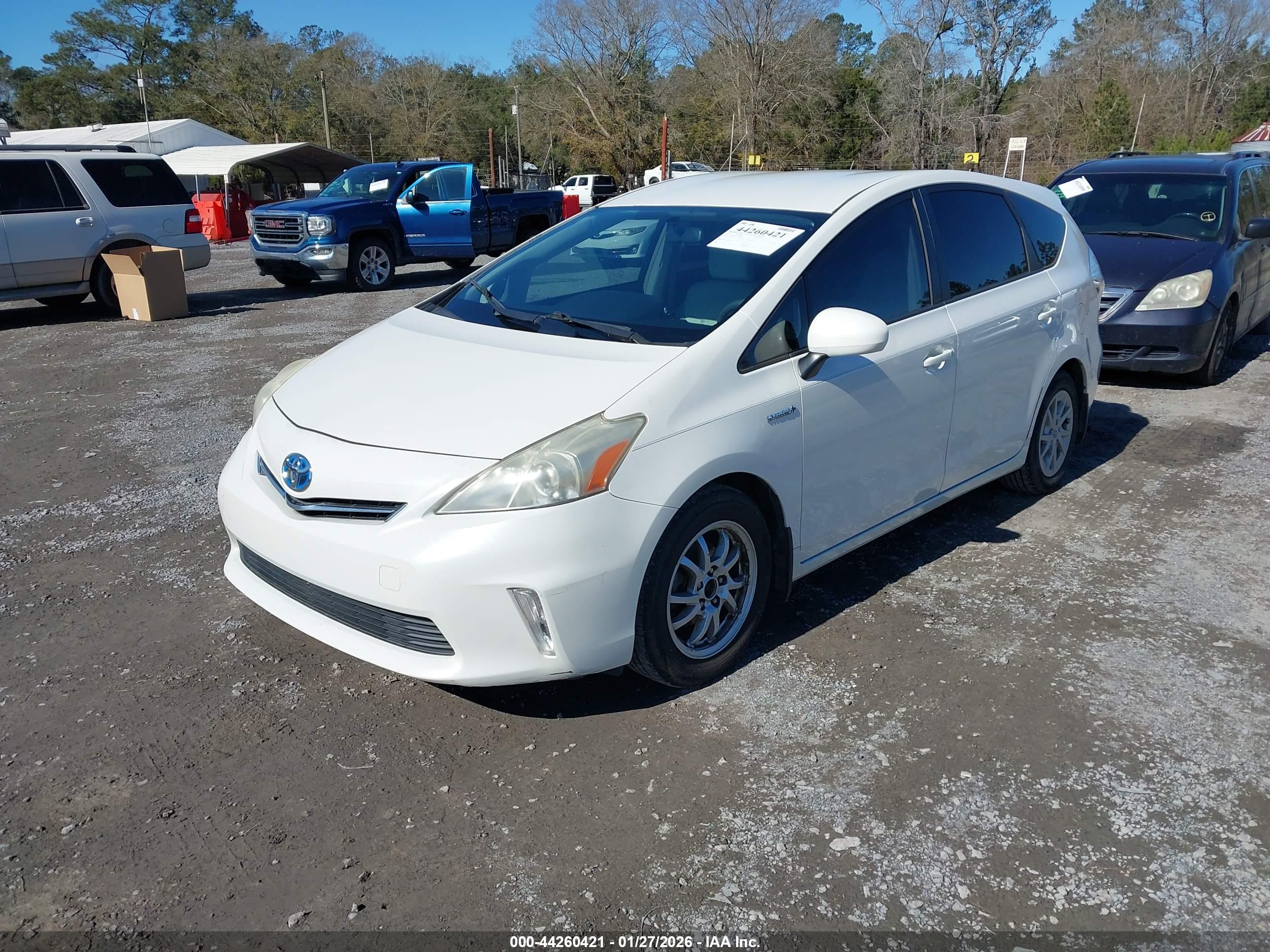 TOYOTA PRIUS image 6