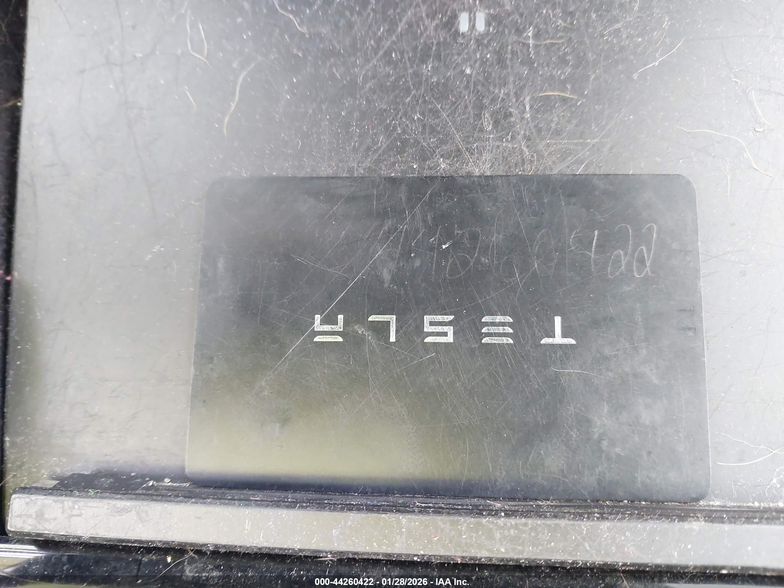 TESLA MODEL image 11