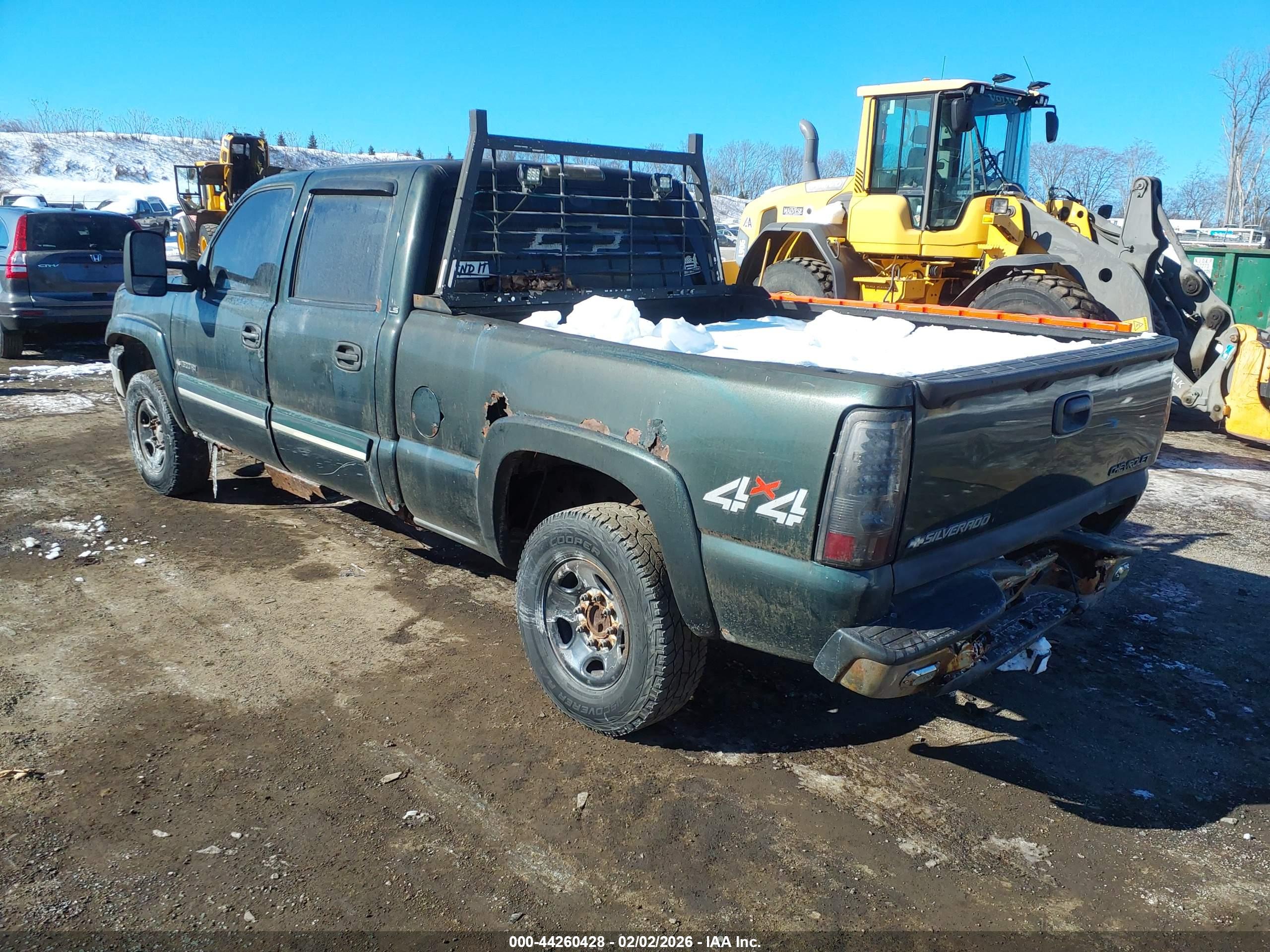 CHEVROLET SILVERADO image 3