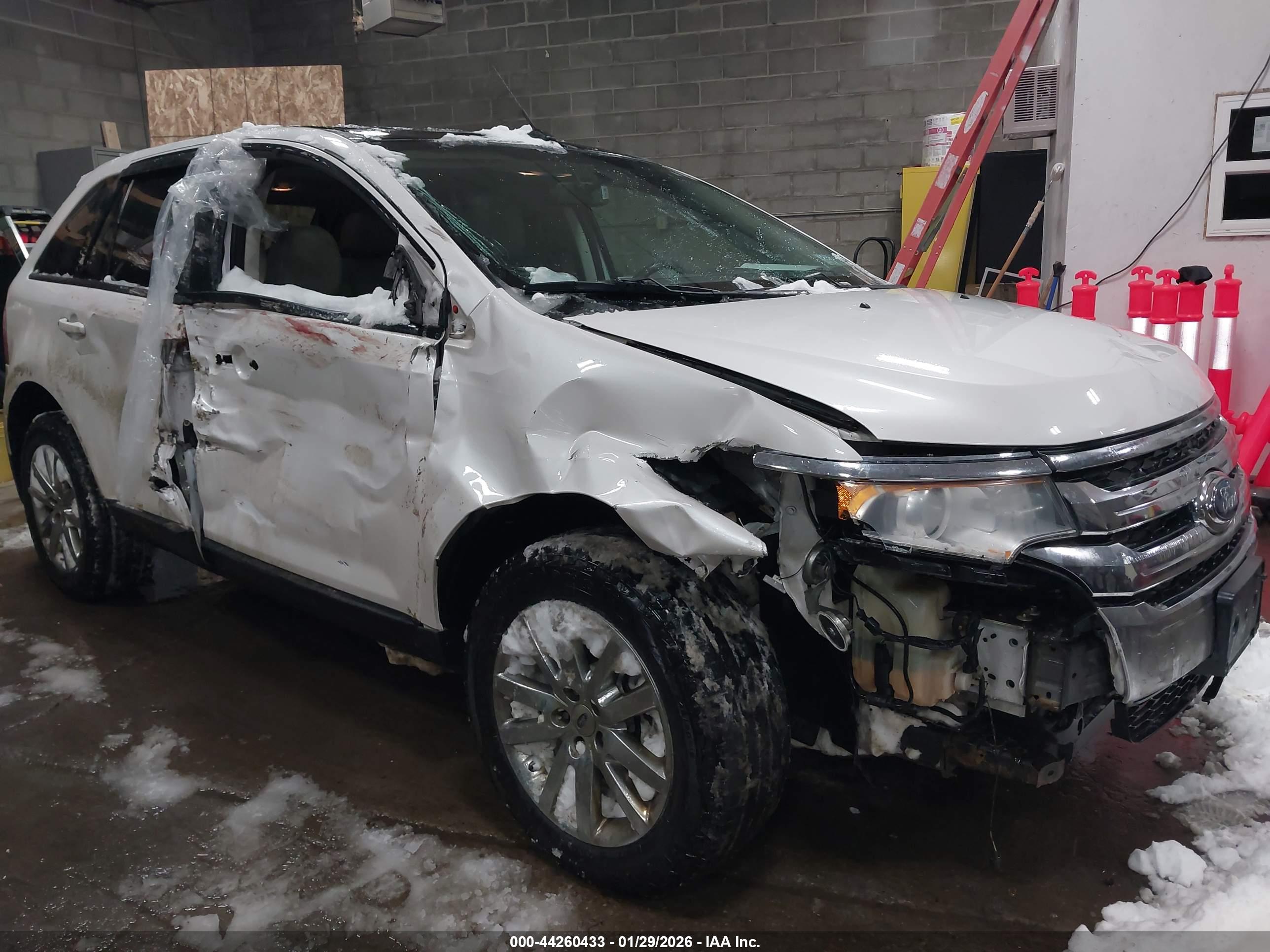 FORD EDGE image 6