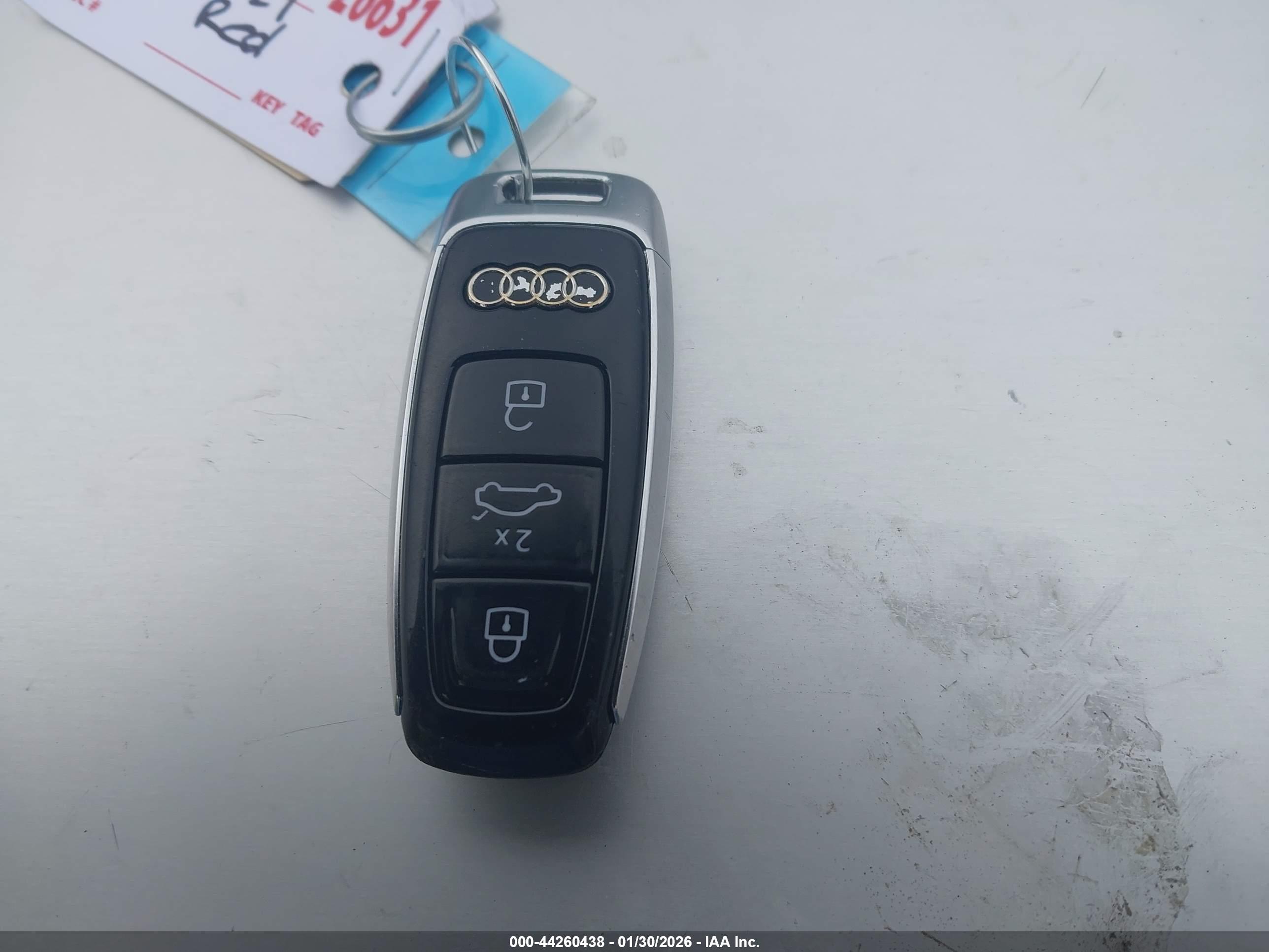AUDI SQ8 image 11