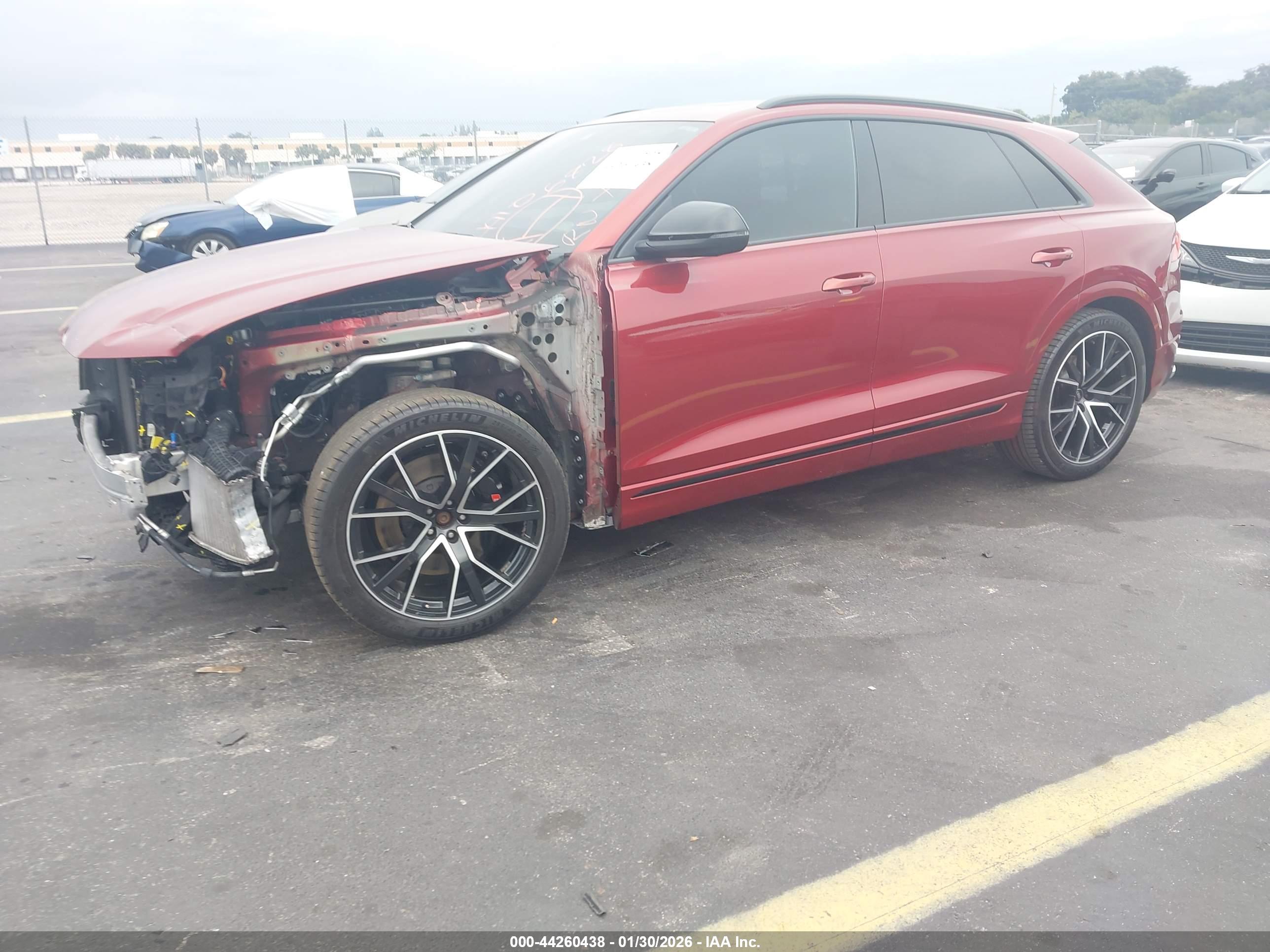 AUDI SQ8 image 2