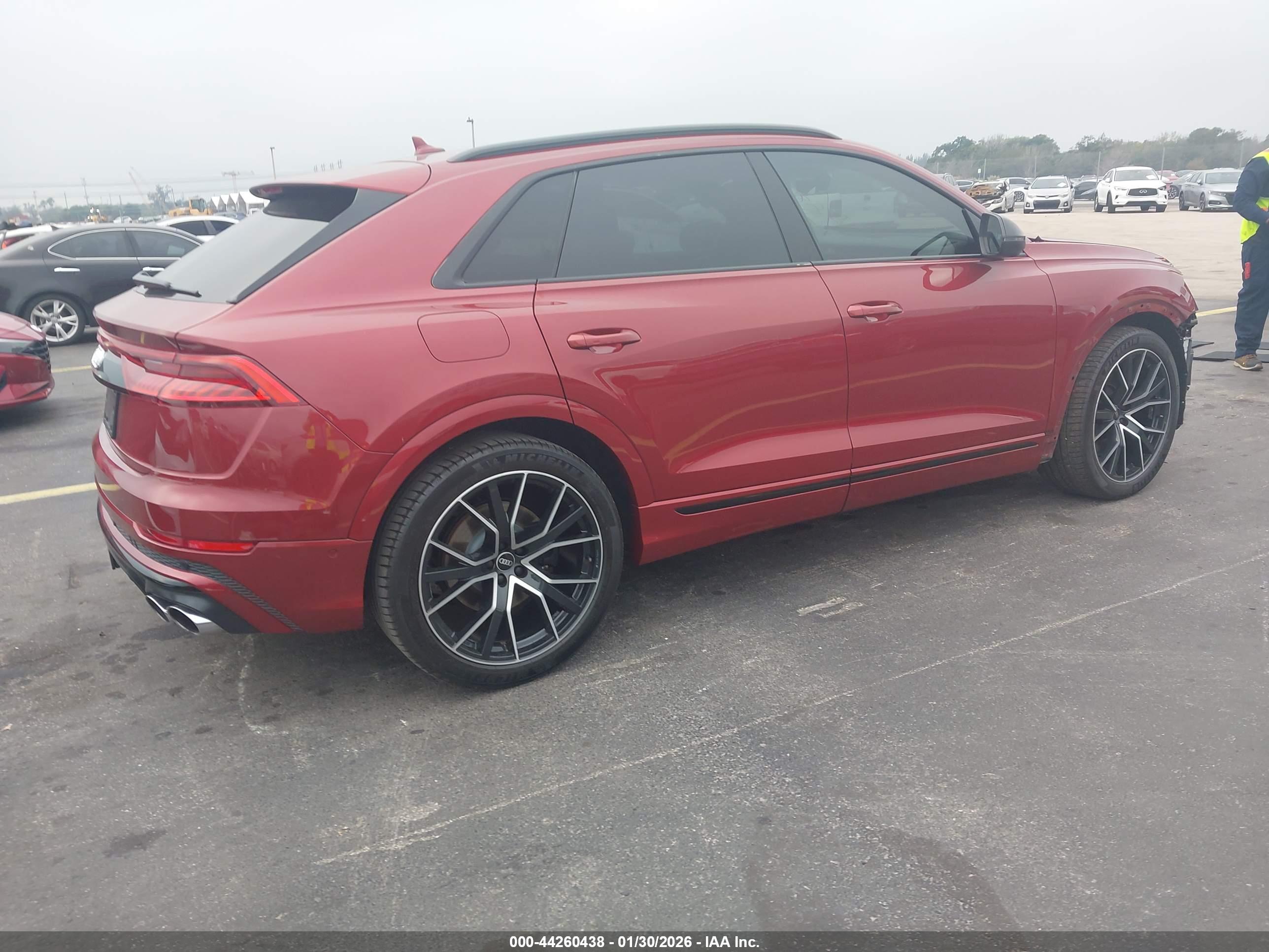 AUDI SQ8 image 4