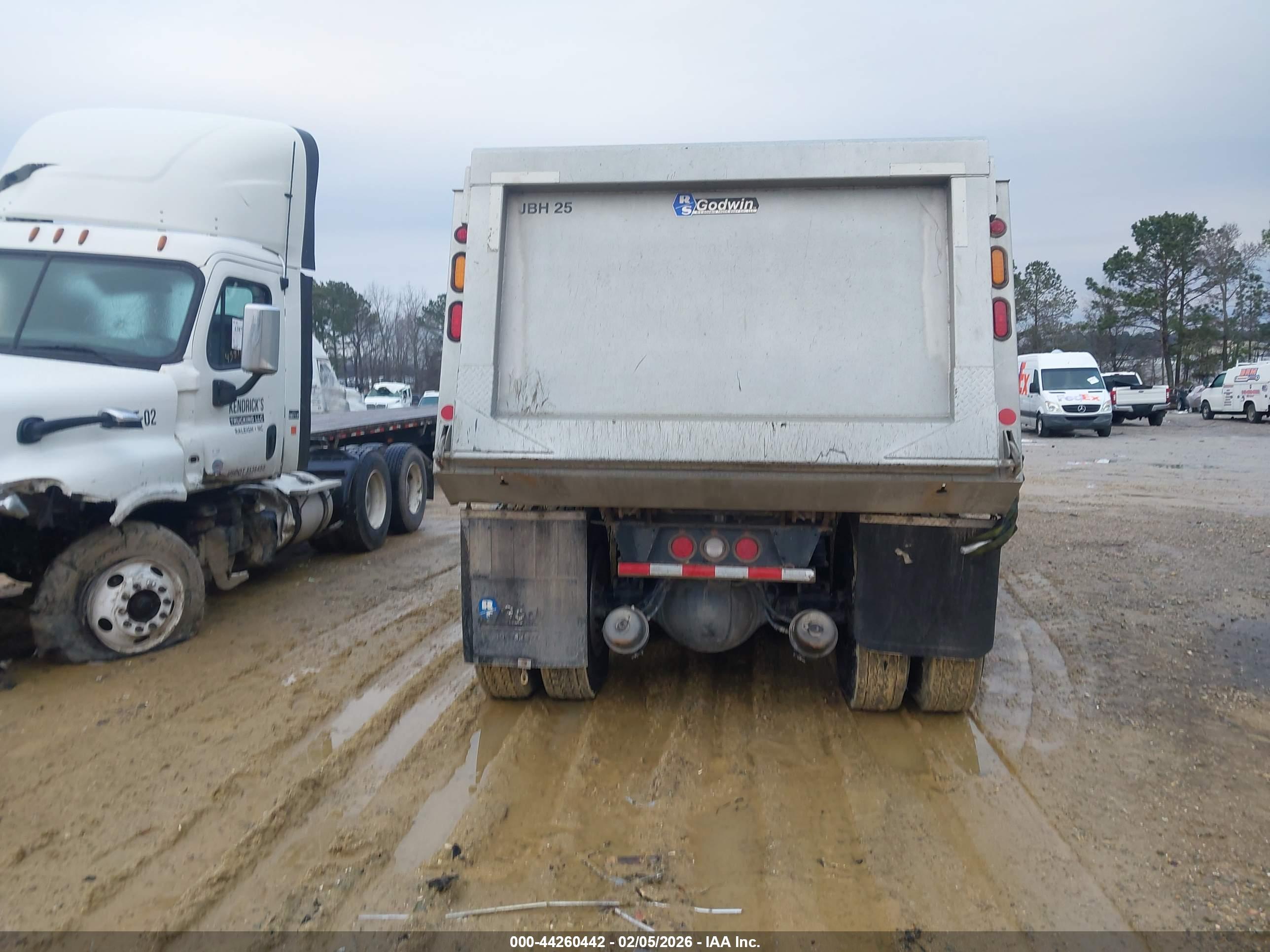KENWORTH T880 image 7