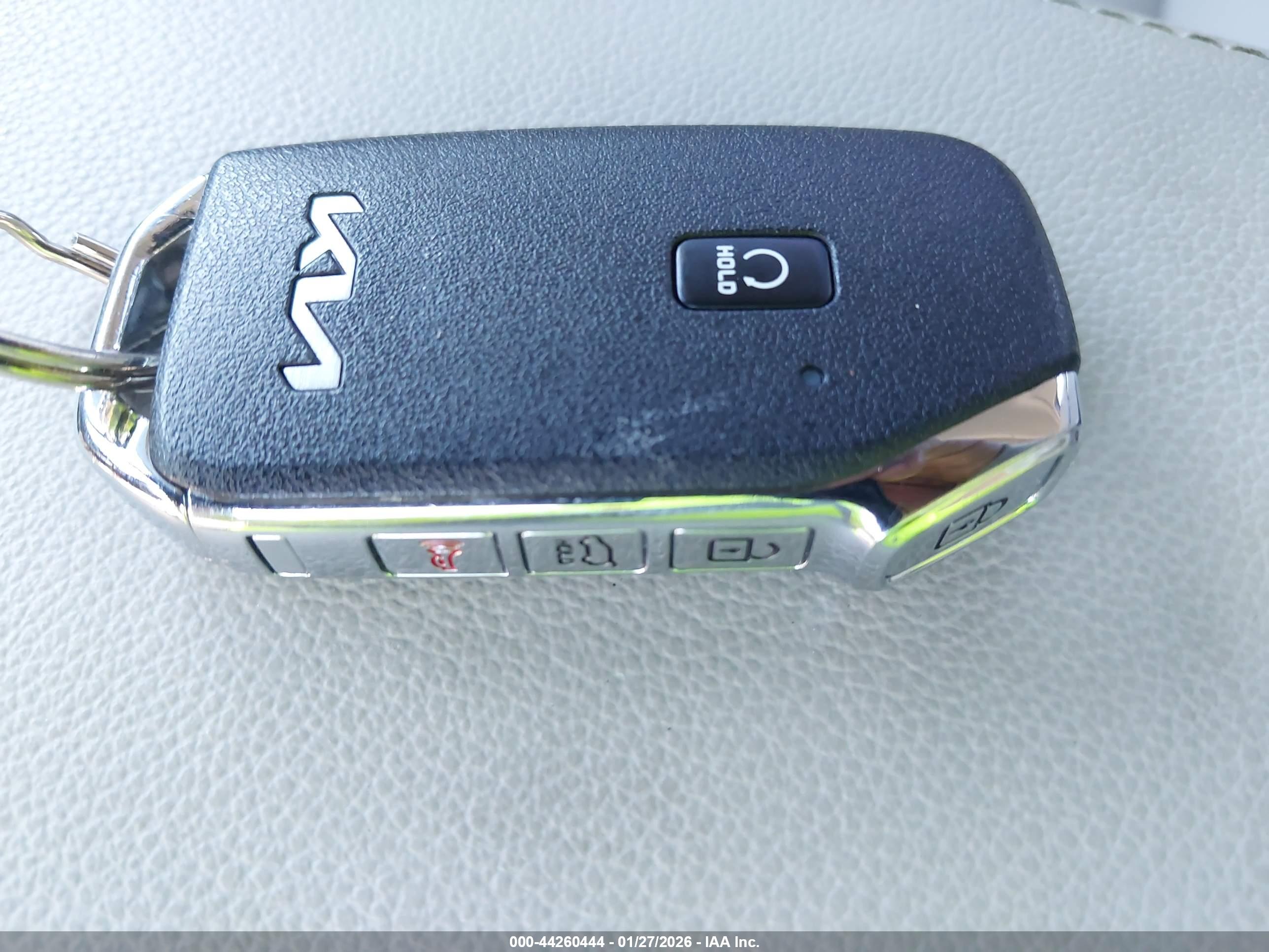 KIA SPORTAGE image 11