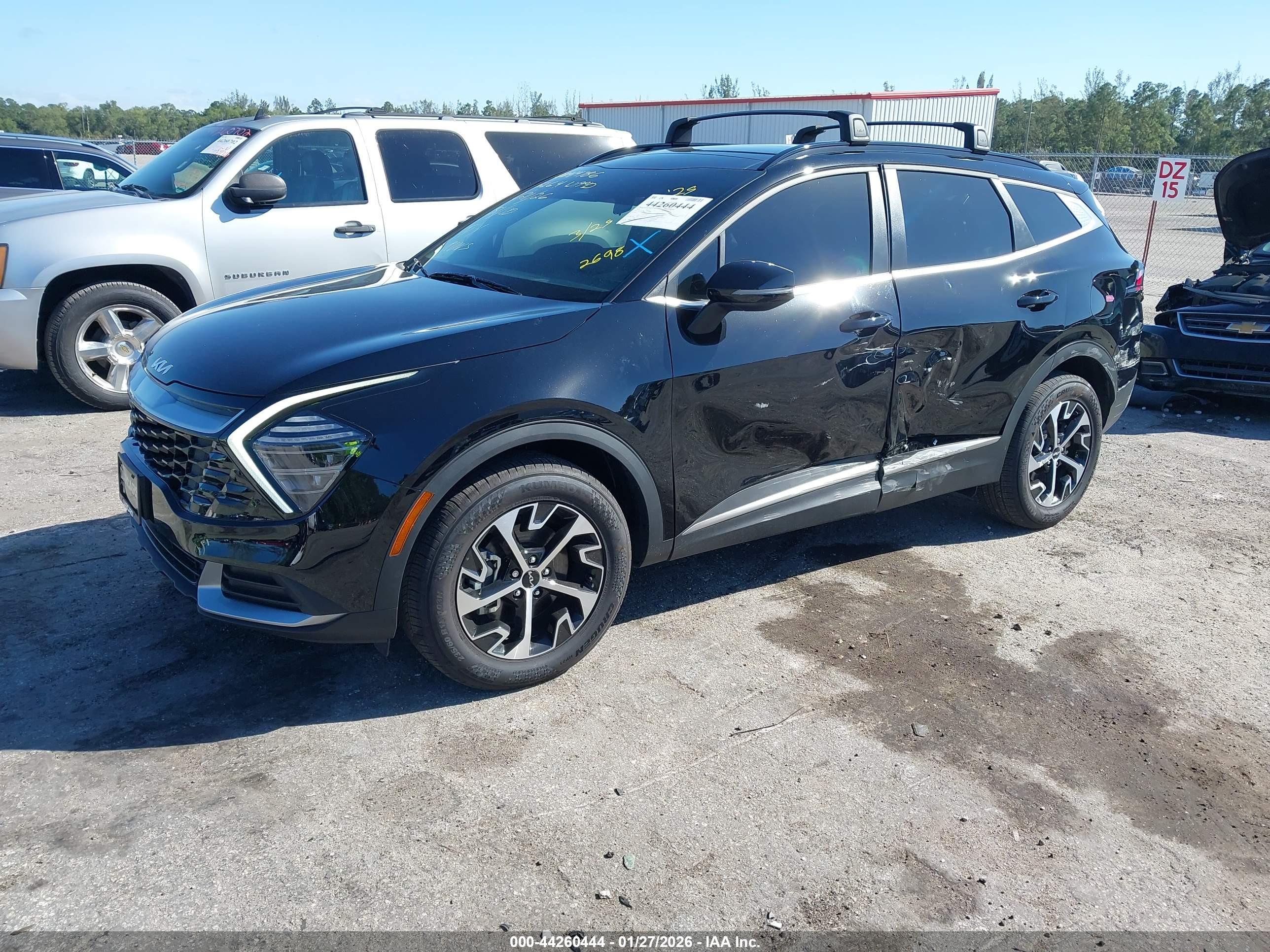 KIA SPORTAGE image 2