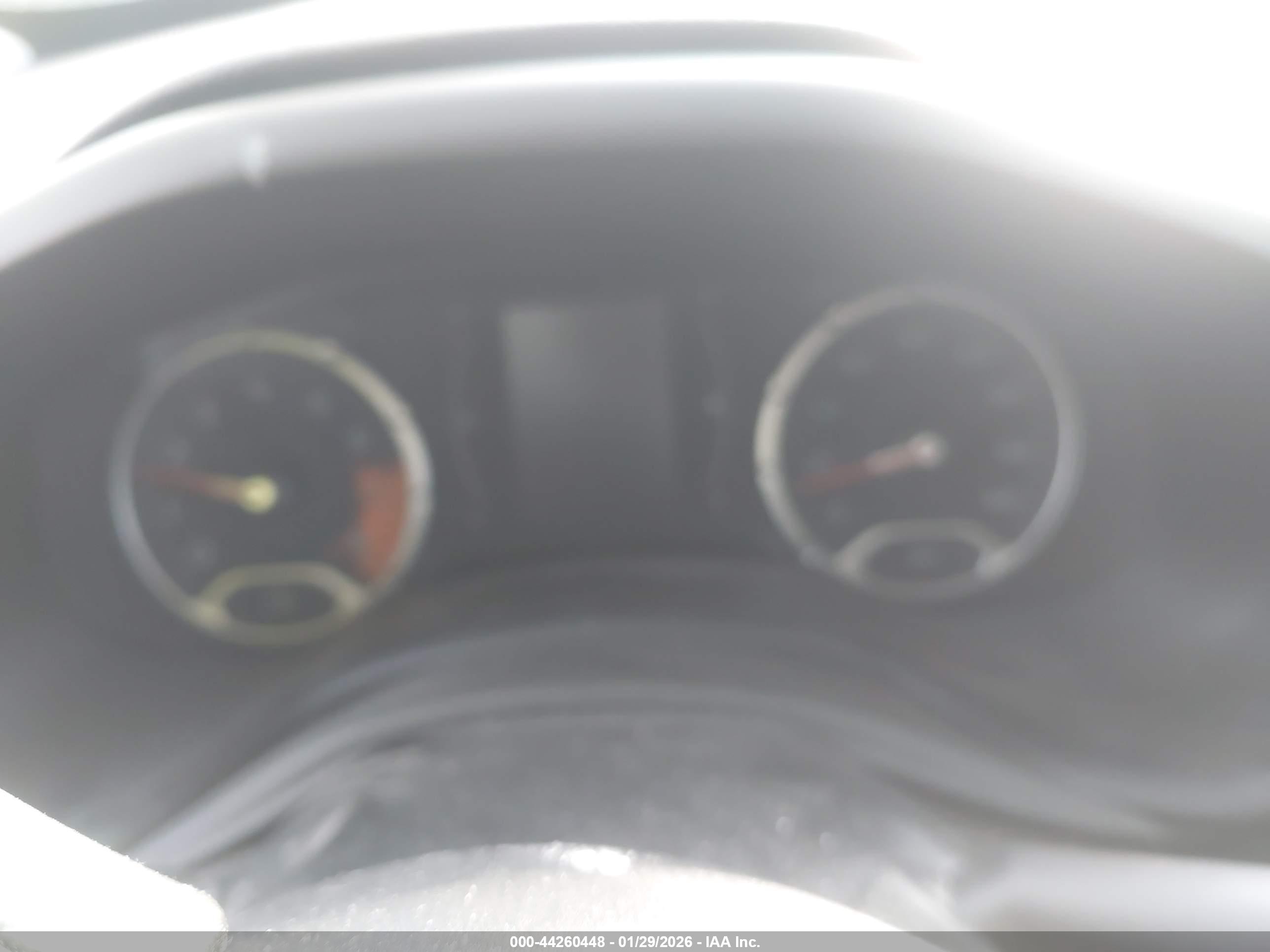 JEEP RENEGADE image 7