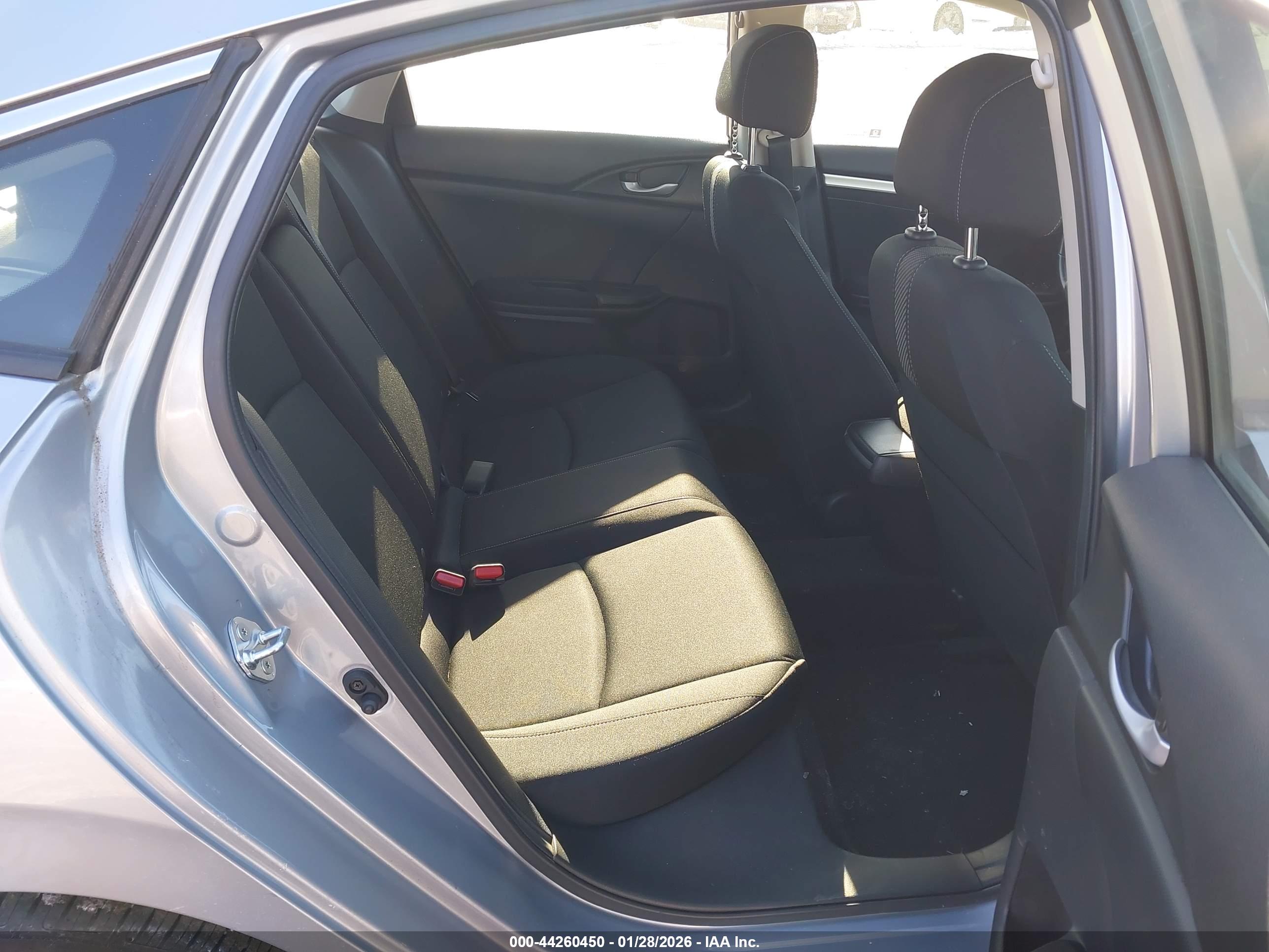 HONDA CIVIC image 8